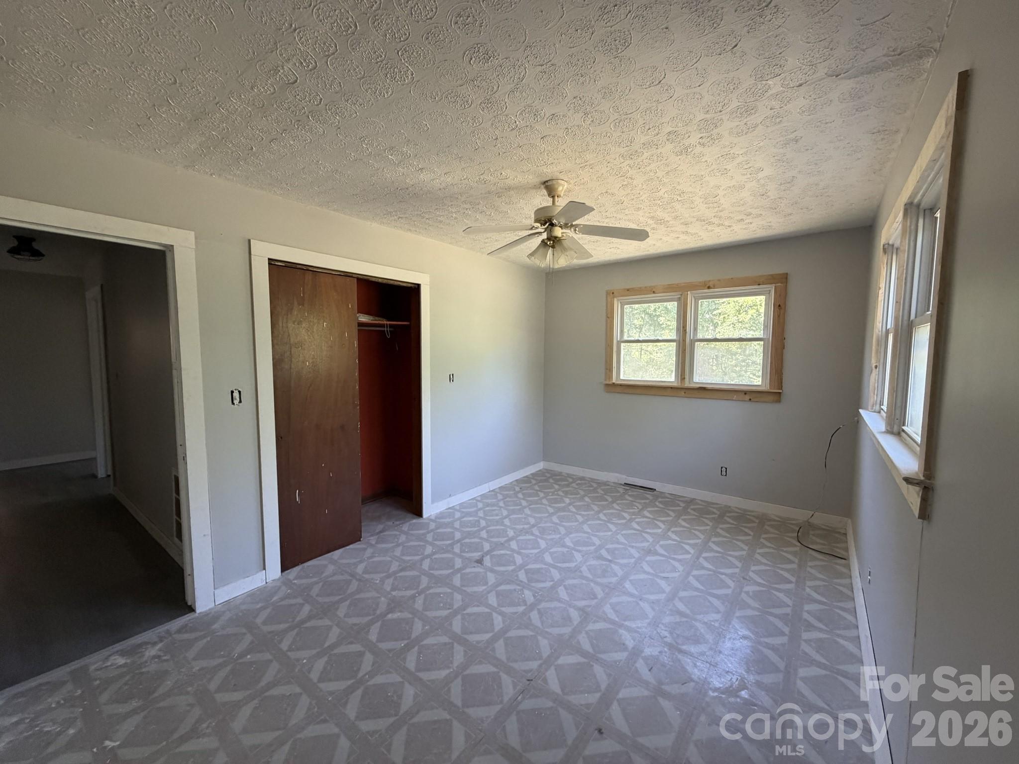 183 Pebble Drive — Mooresboro