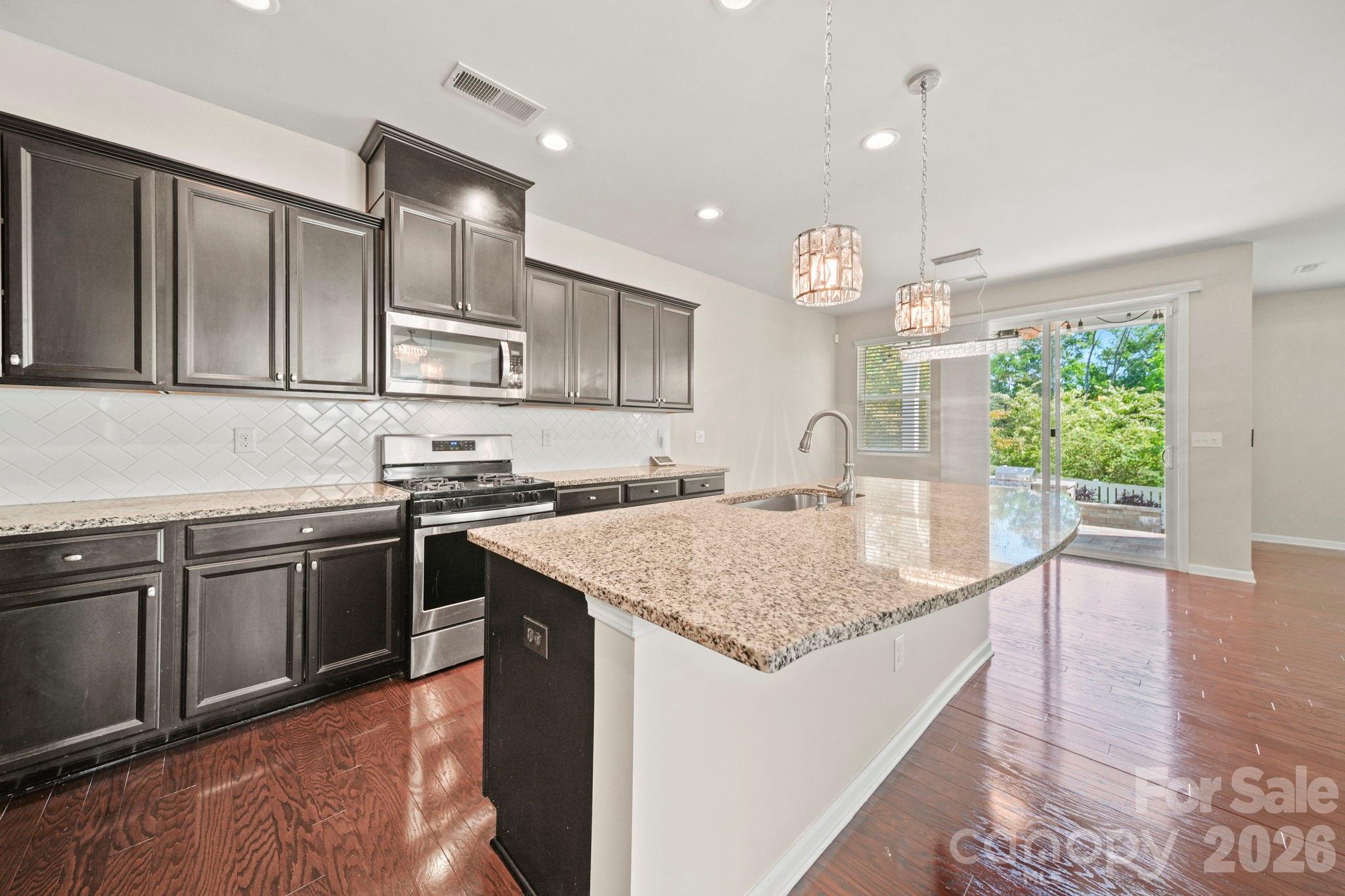 1406 Kings Grove Drive — York