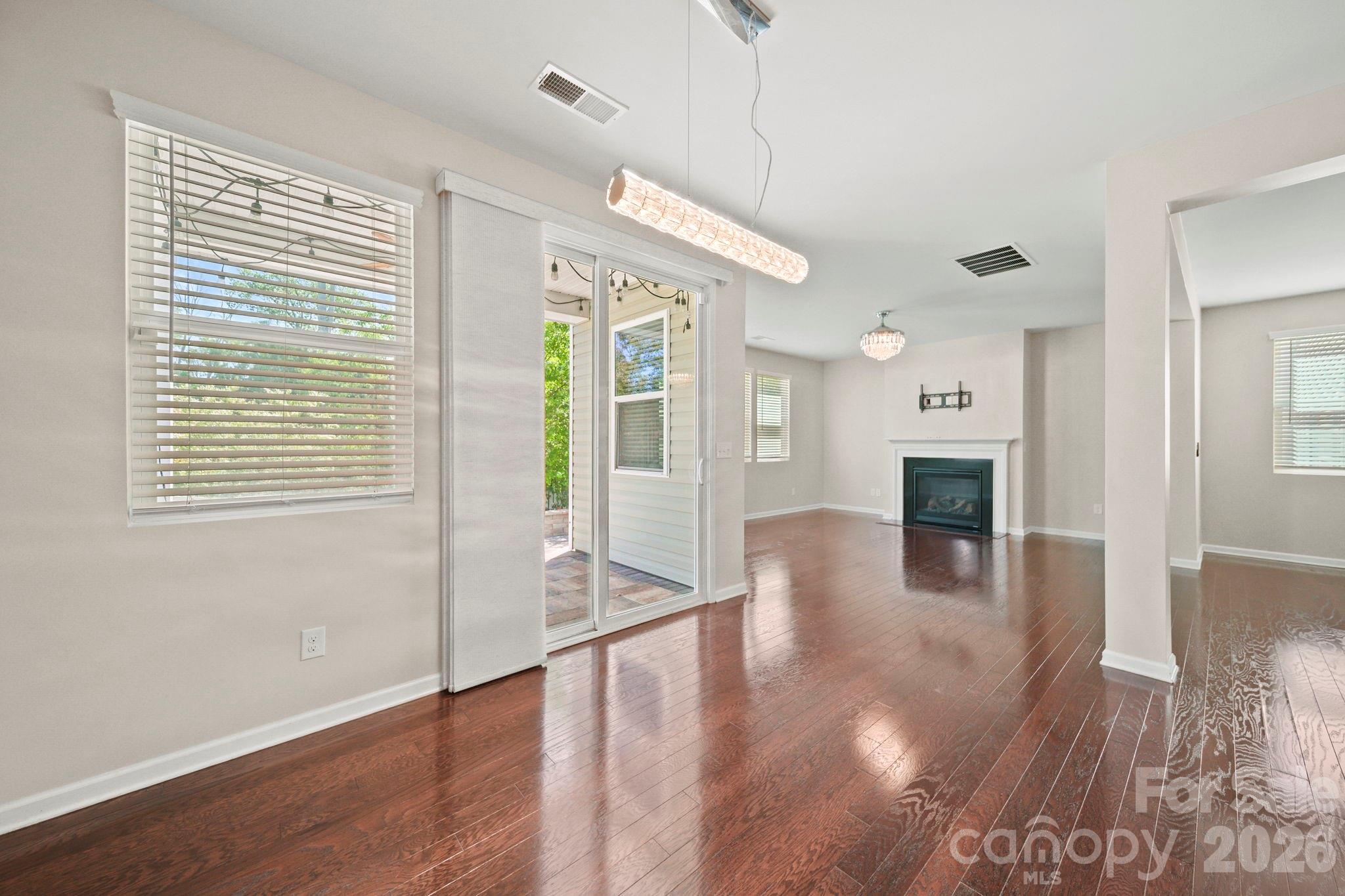 1406 Kings Grove Drive — York