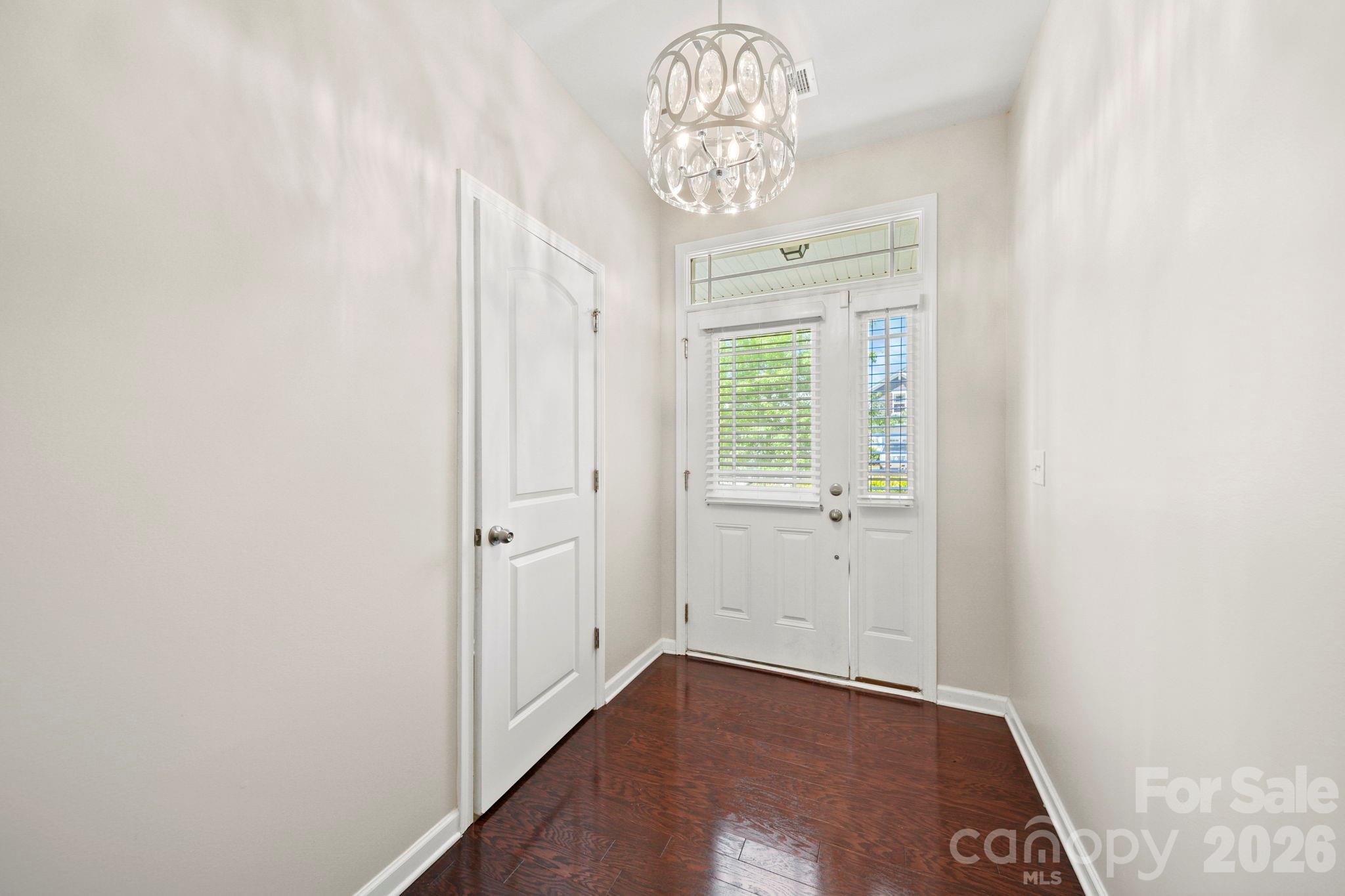 1406 Kings Grove Drive — York