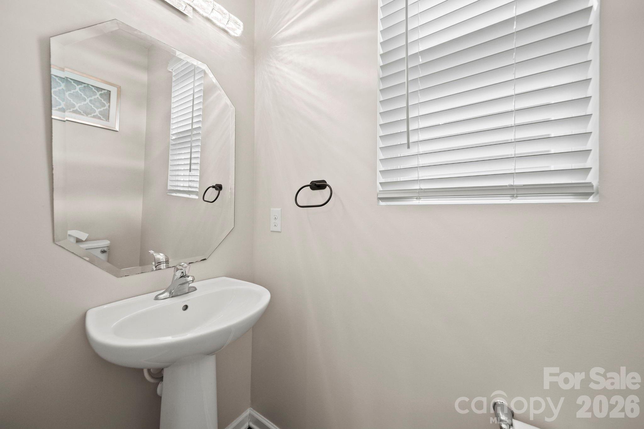 1406 Kings Grove Drive — York