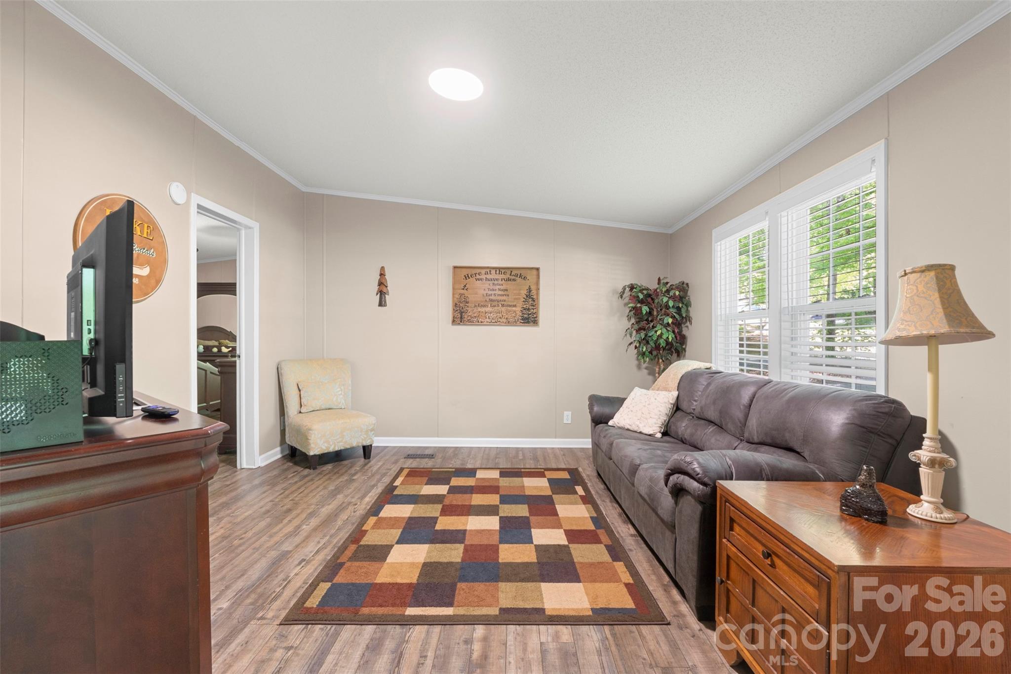 302 Coleman Drive — Lexington