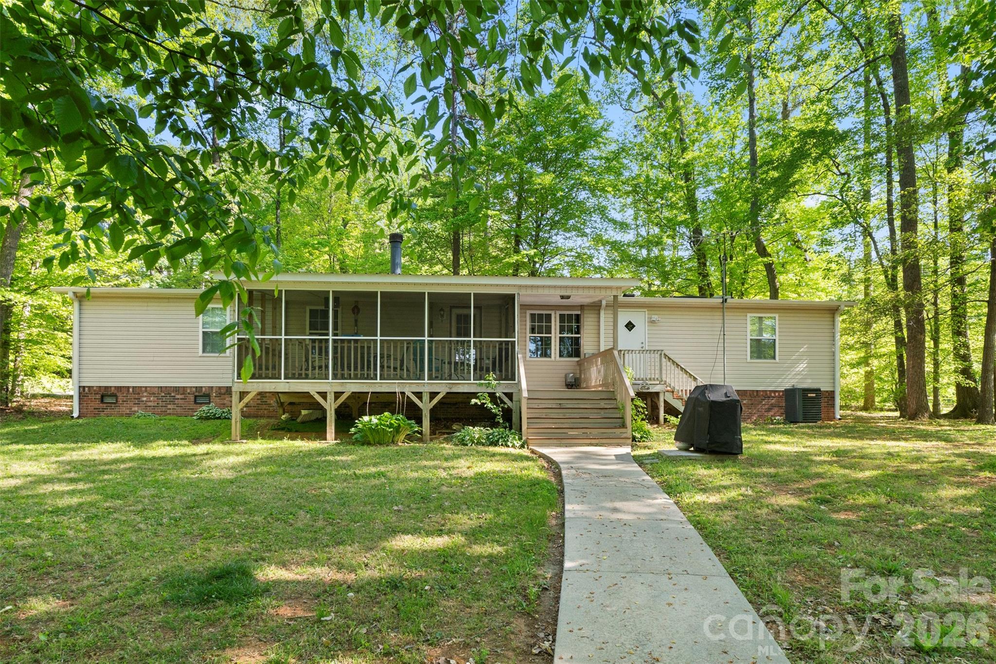 302 Coleman Drive — Lexington