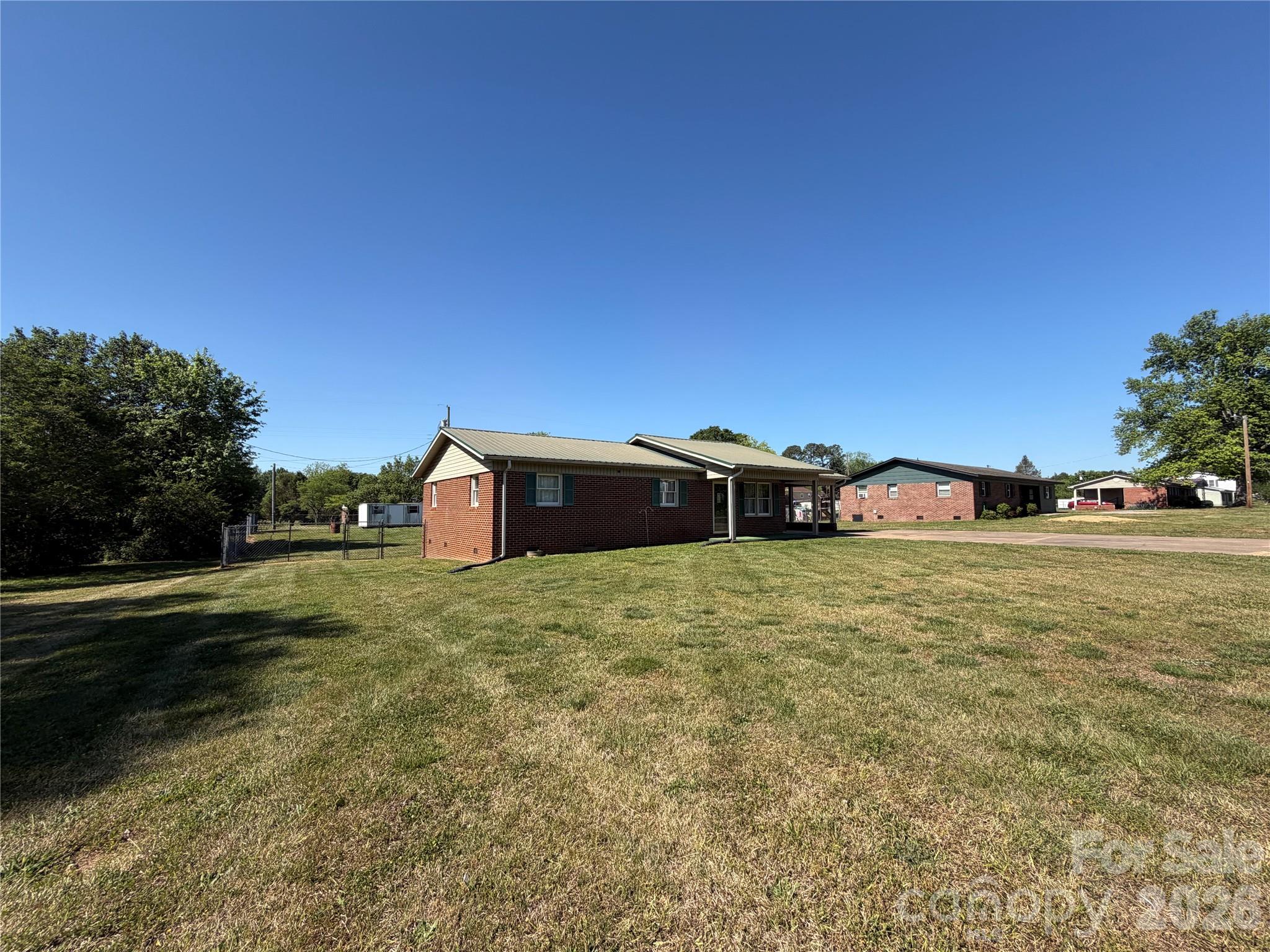 372 Ferry Road — Forest City