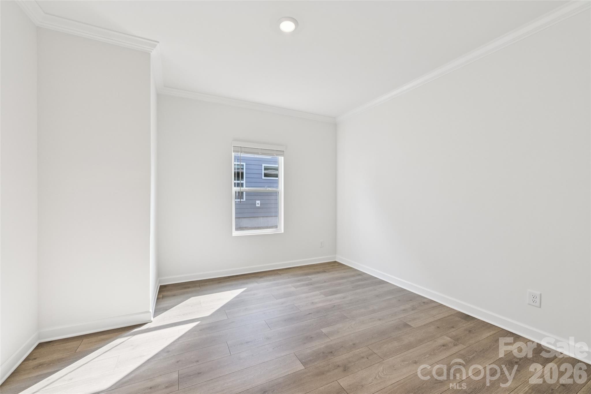 883 Santina Avenue — York