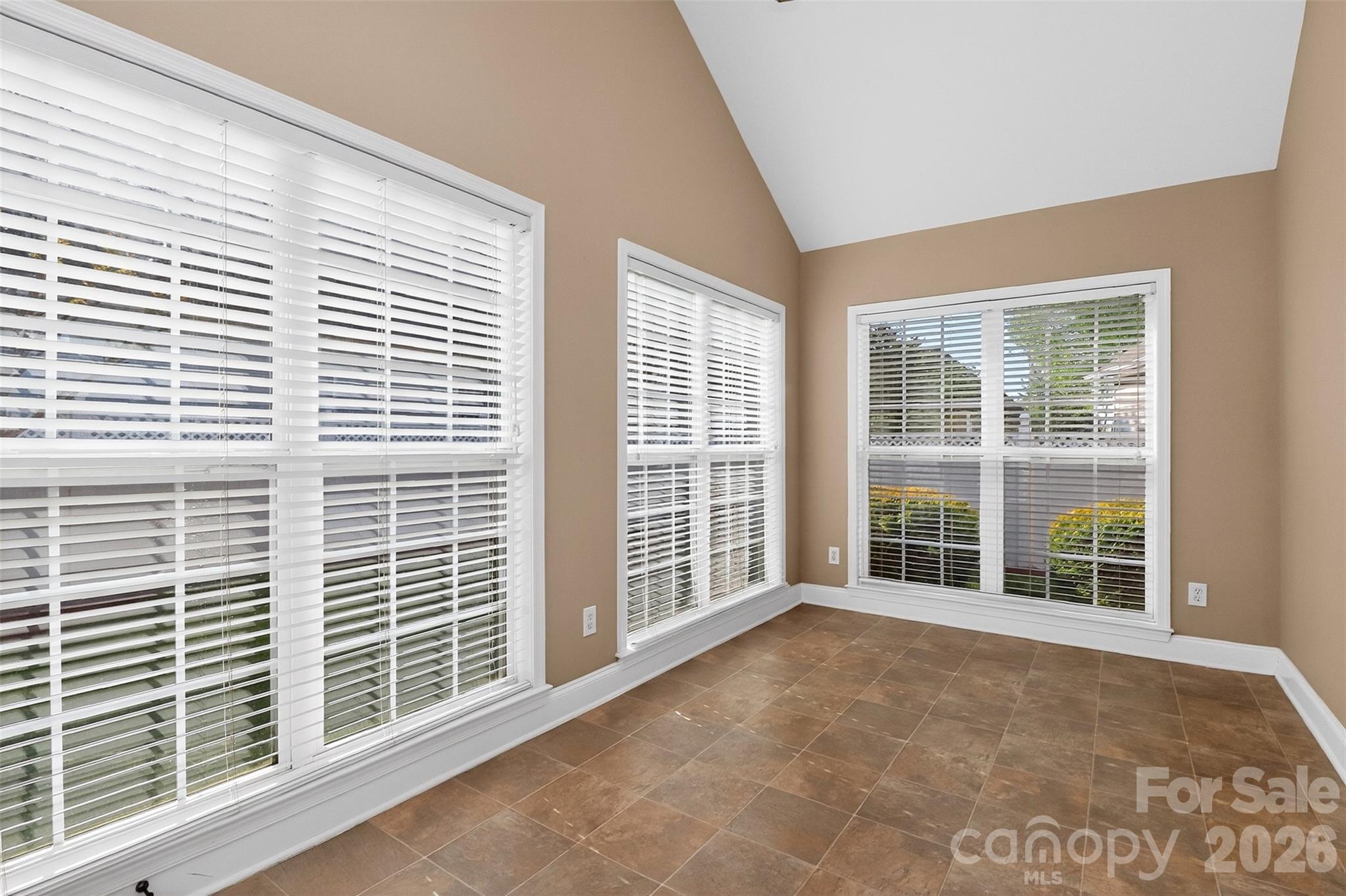 2525 Old Ashworth Lane NW — Concord