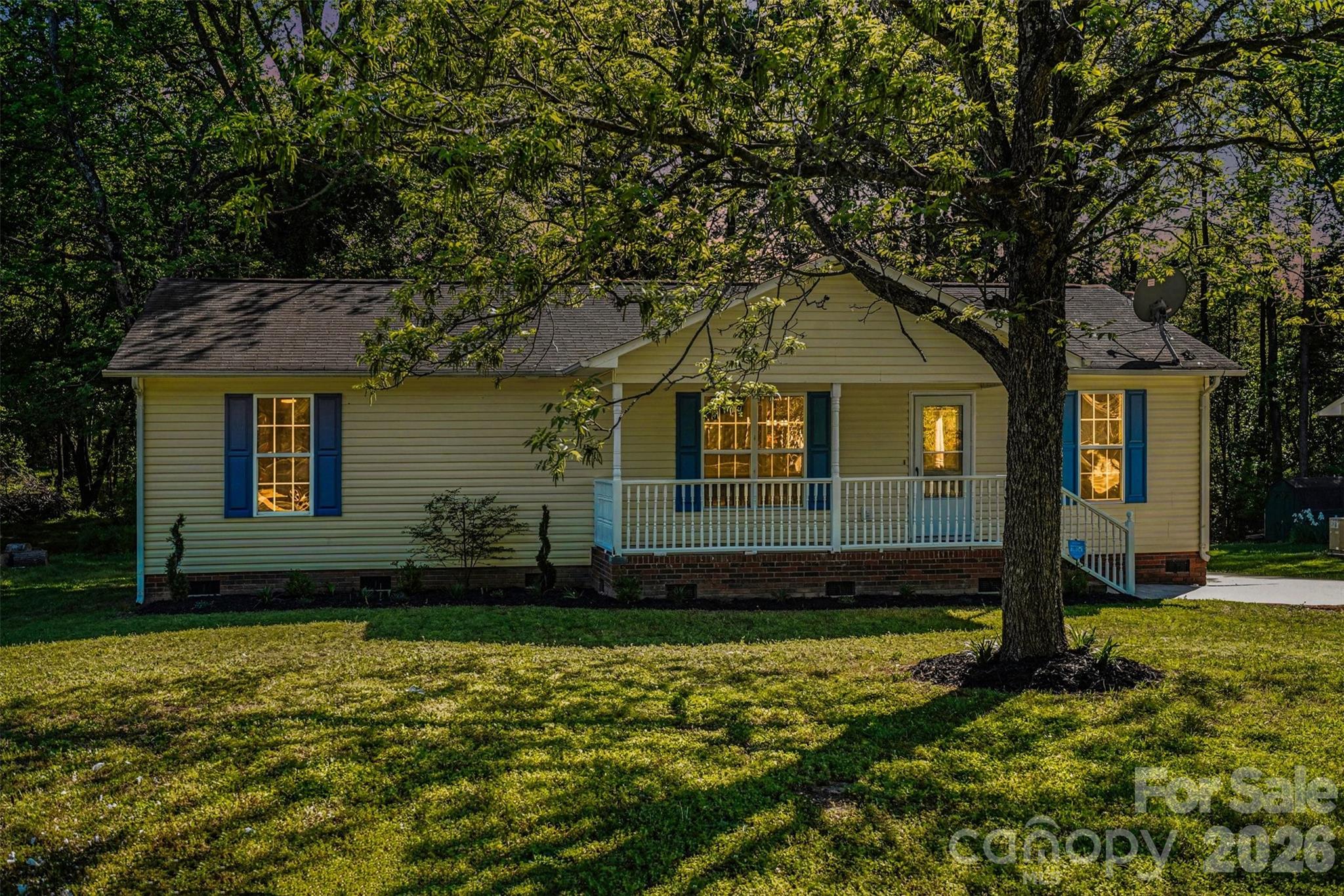112 Ridgewood Drive — York
