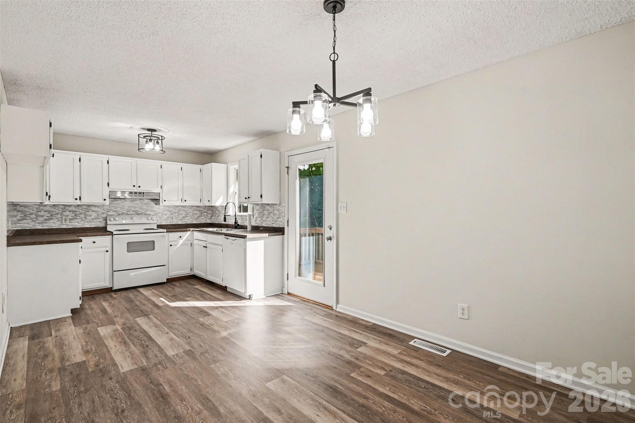 112 Ridgewood Drive — York