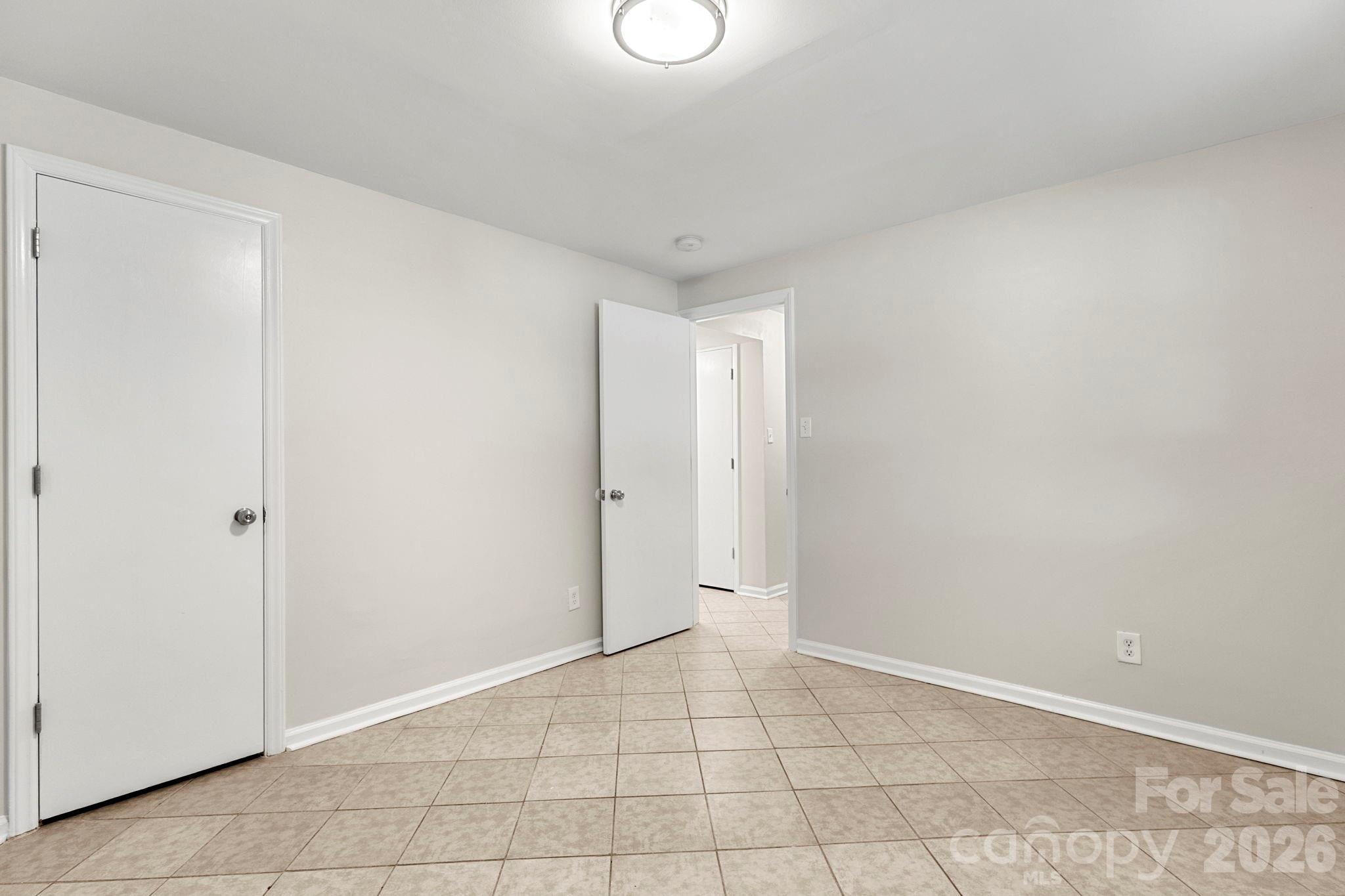 6018 Misty Way Lane — Charlotte