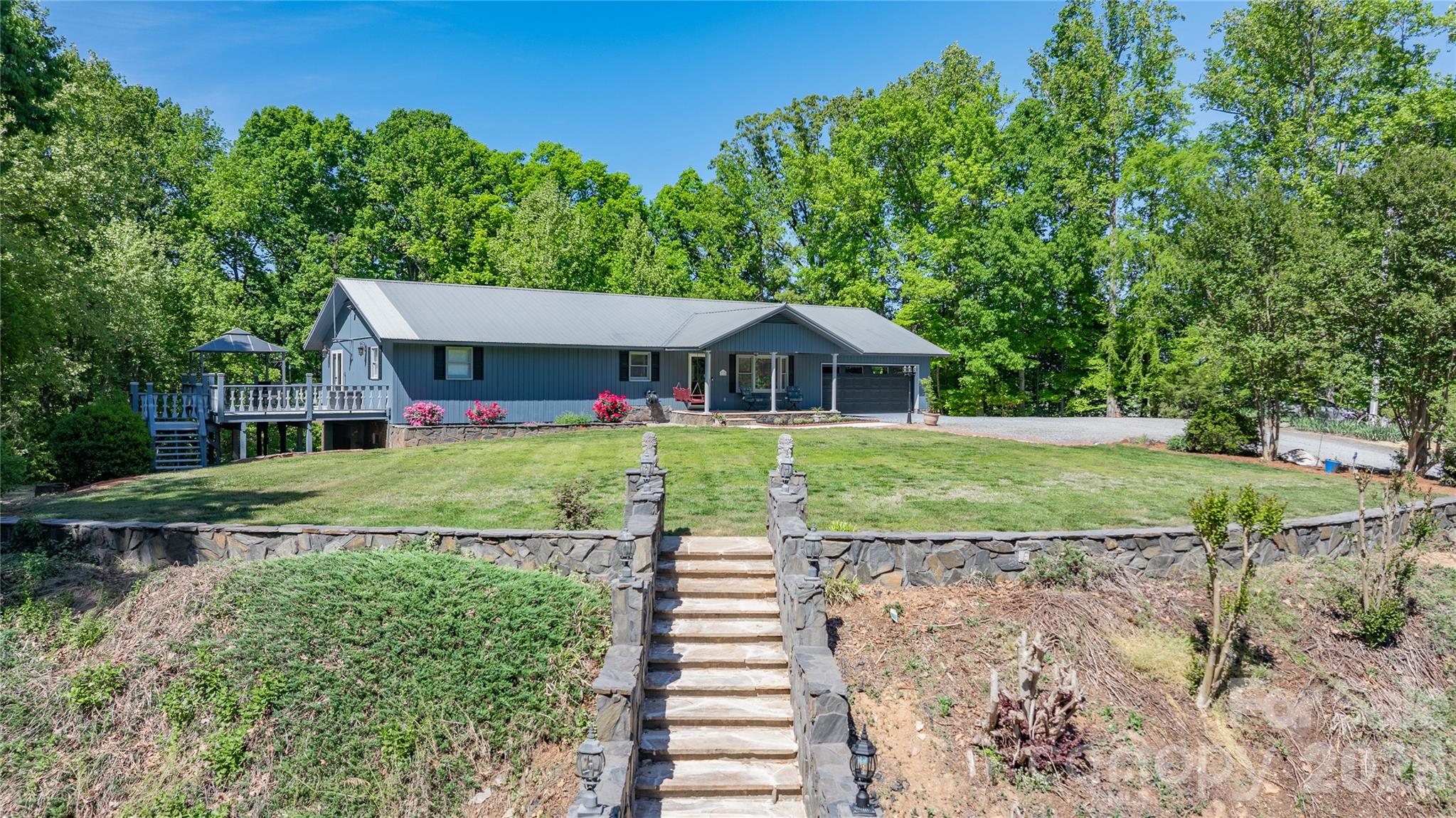 7362 Volunteer Rescue Road — Denton