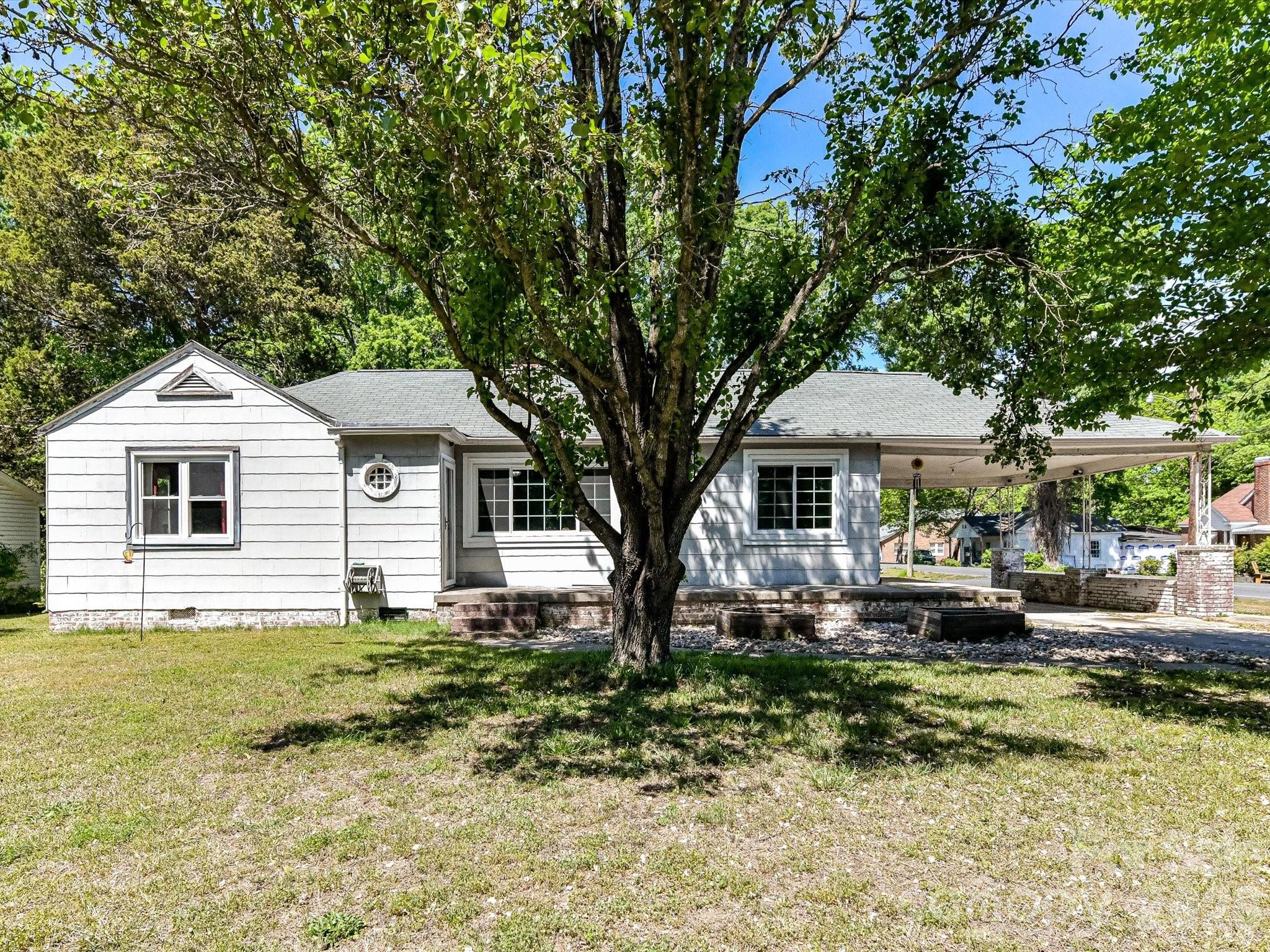 154 Lancaster Street — Chester