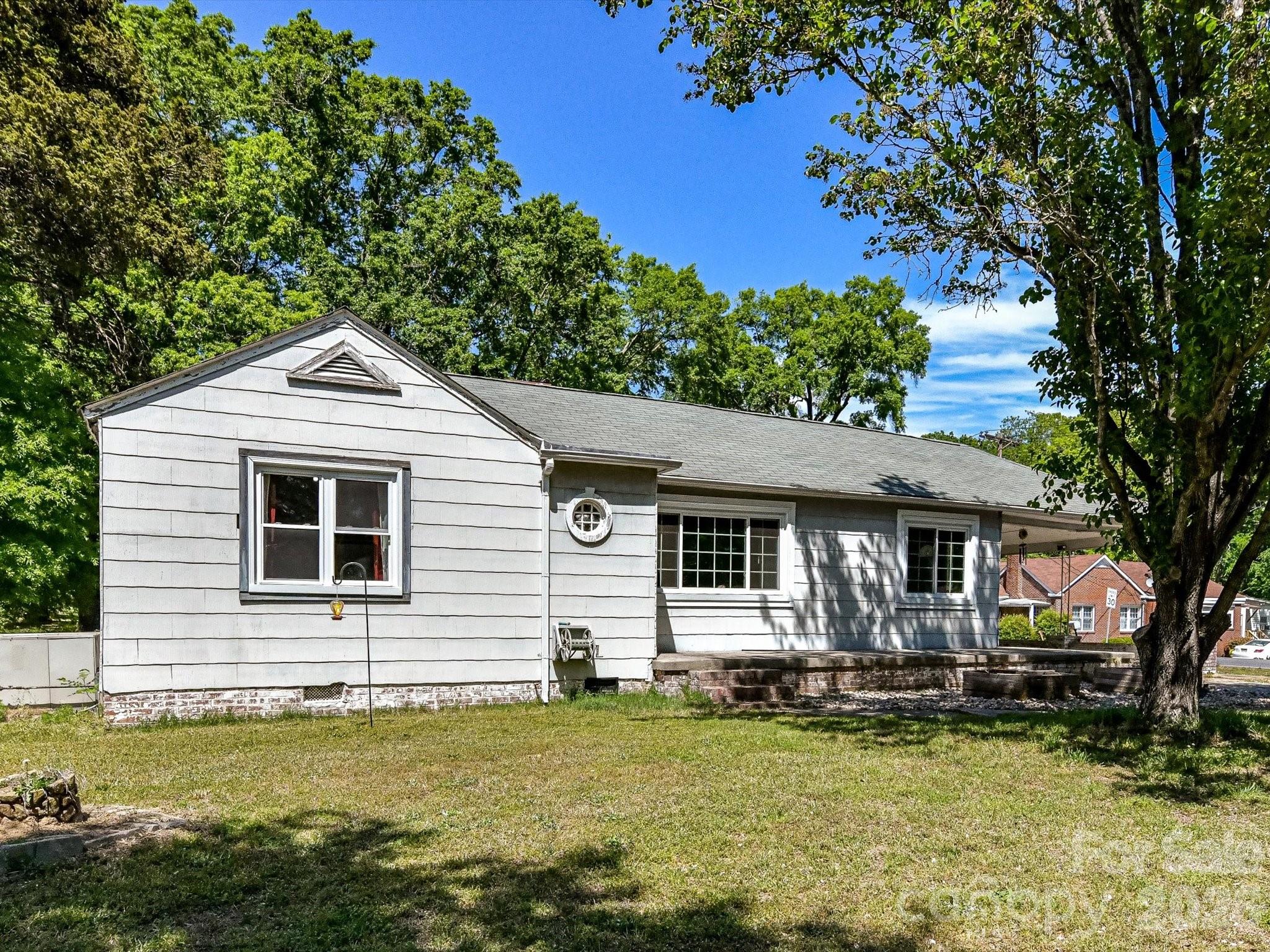 154 Lancaster Street — Chester