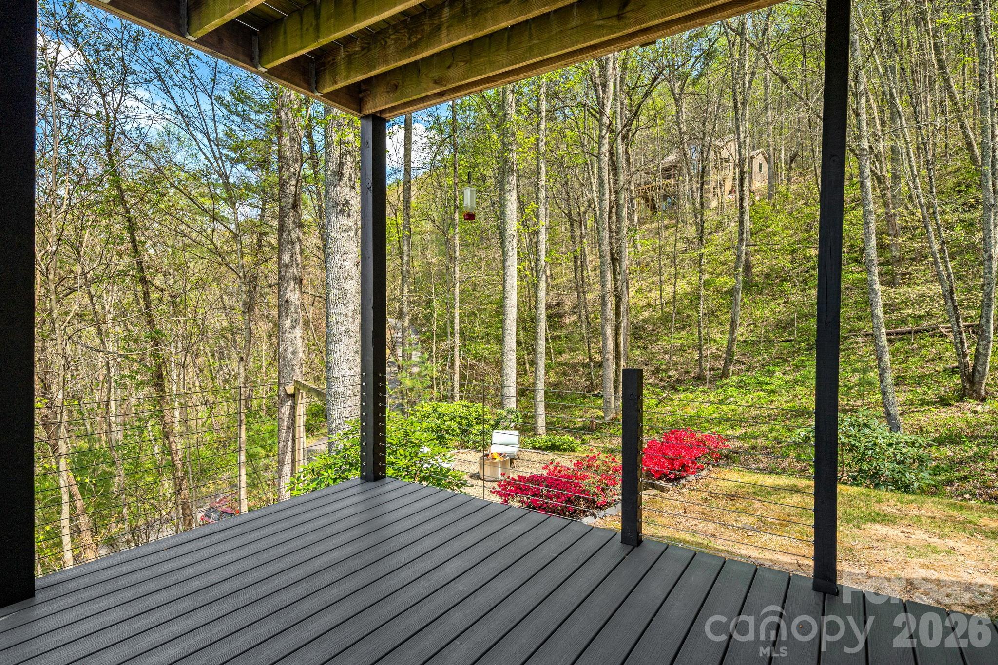 35 Chesten Mountain Drive — Asheville