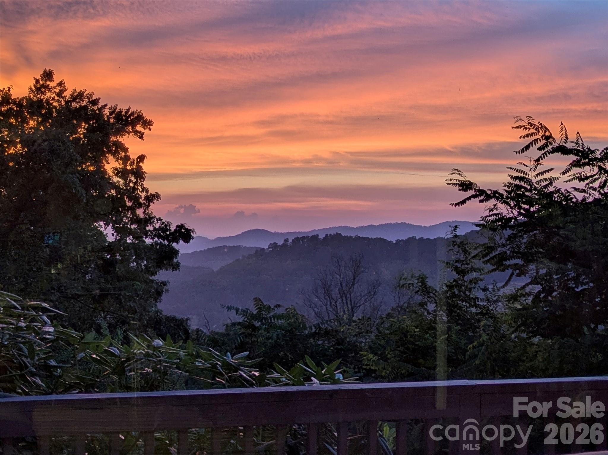 35 Chesten Mountain Drive — Asheville