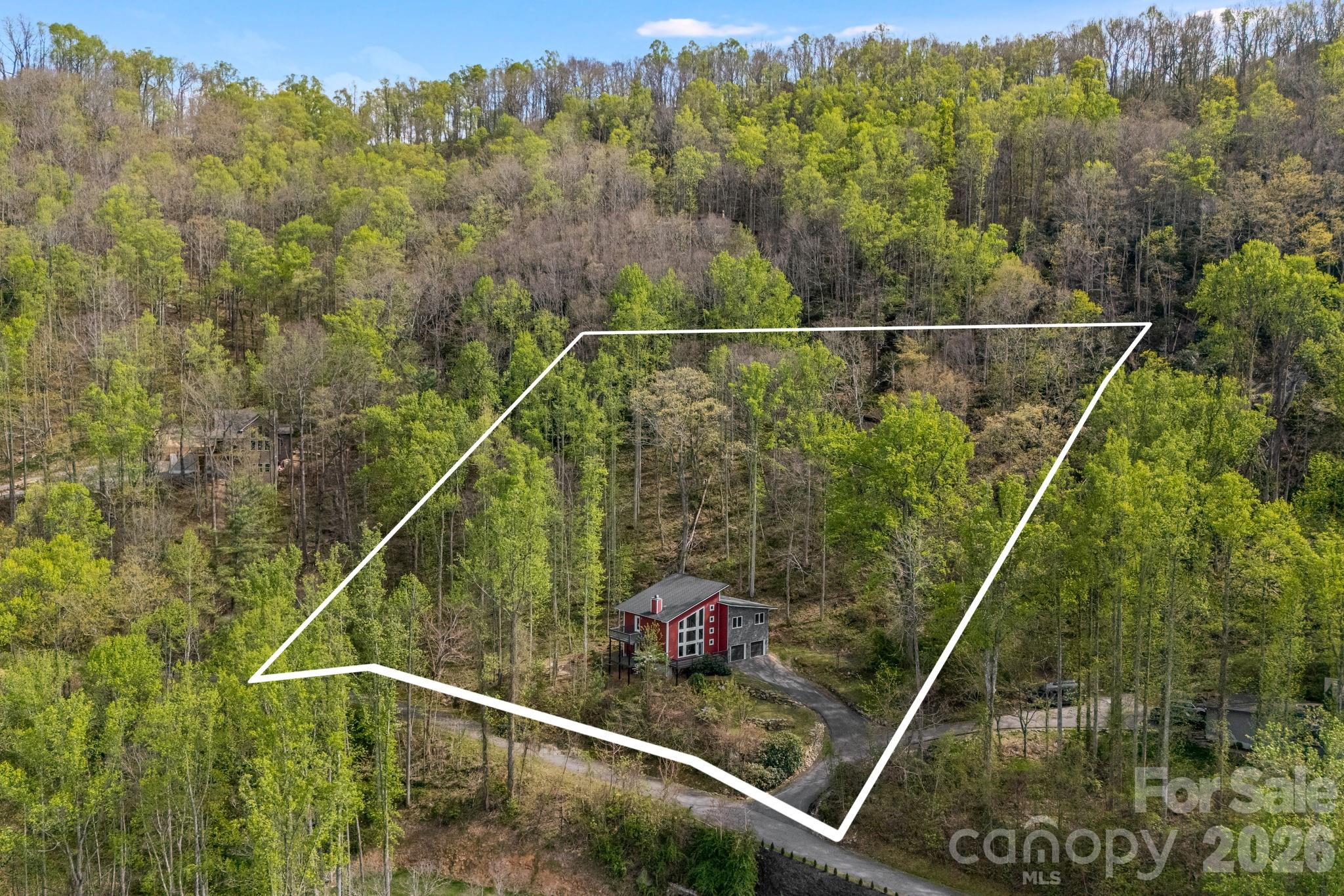 35 Chesten Mountain Drive — Asheville