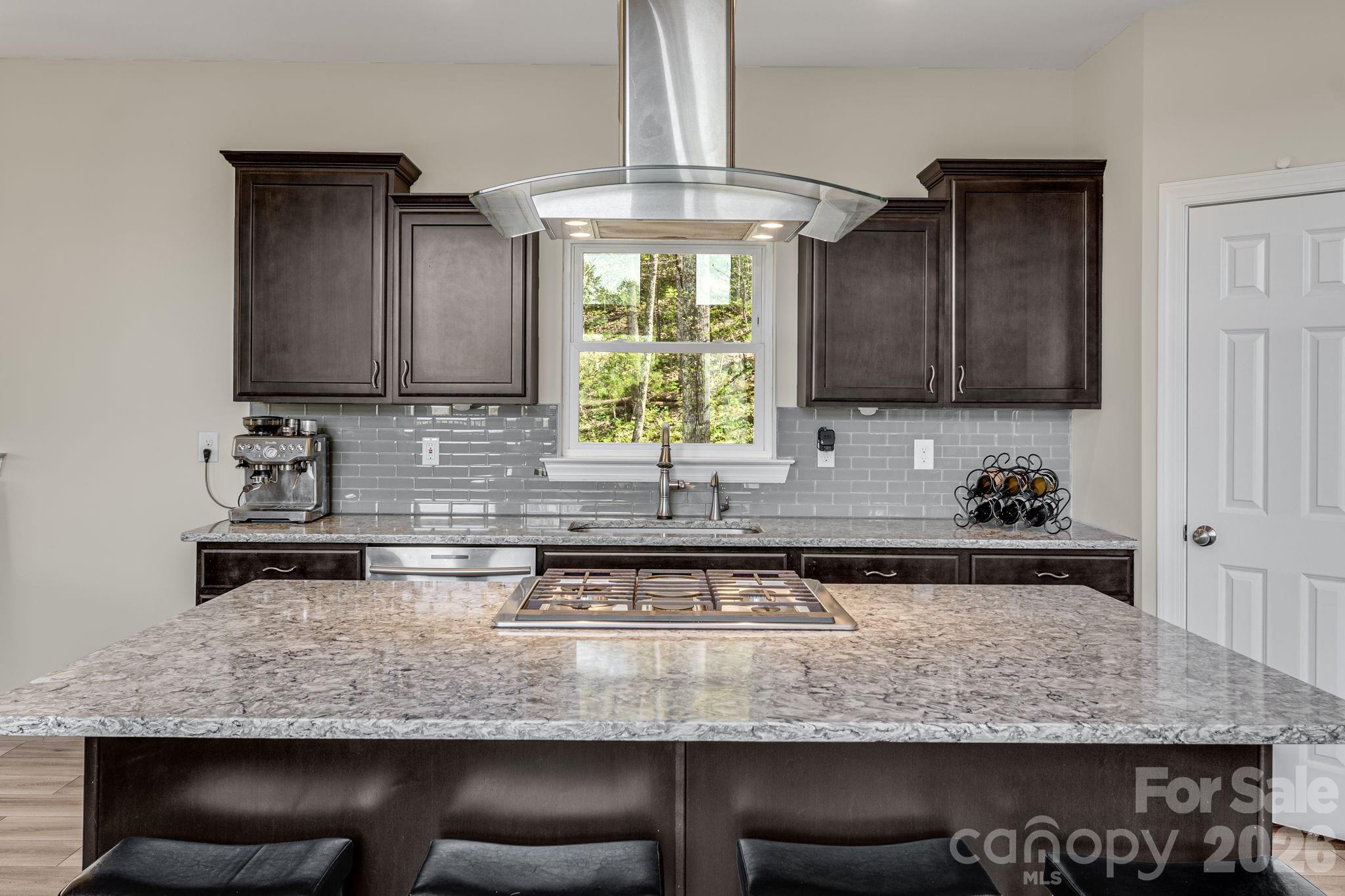 35 Chesten Mountain Drive — Asheville