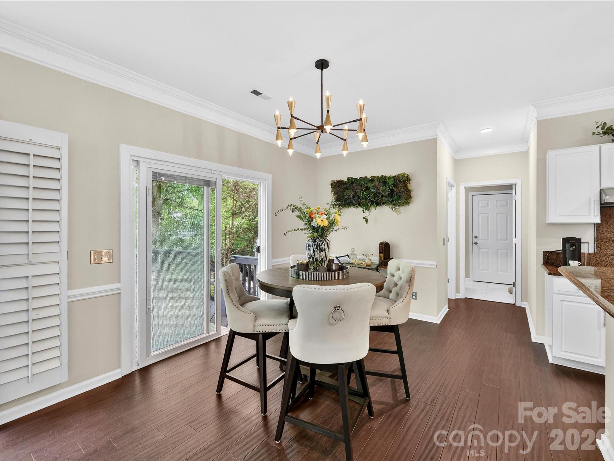 7219 Fortrose Lane — Charlotte
