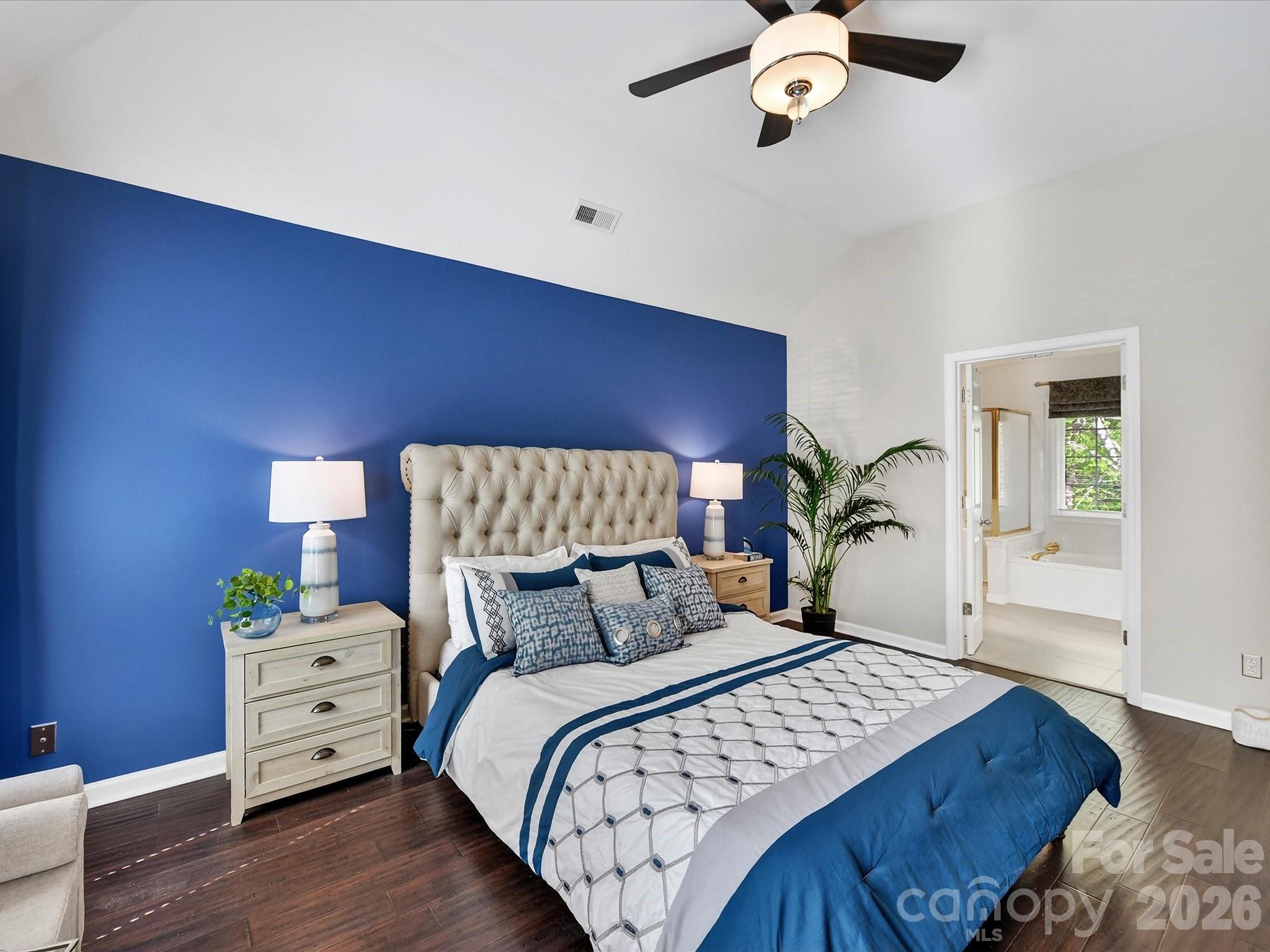 7219 Fortrose Lane — Charlotte