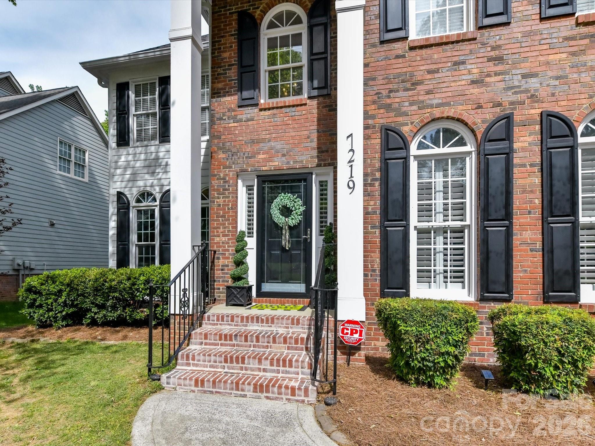 7219 Fortrose Lane — Charlotte