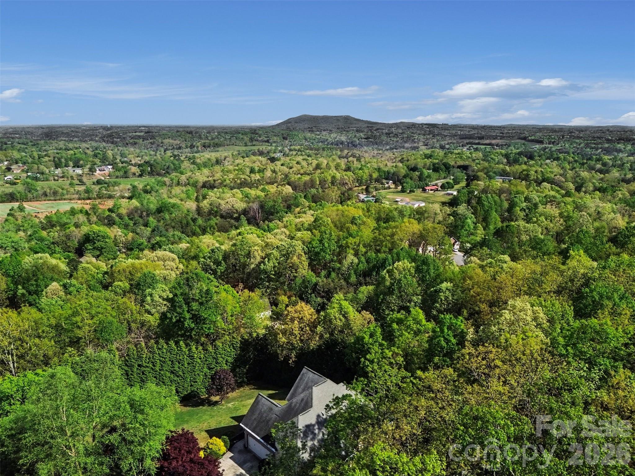 7940 Oakmont Court — Hickory