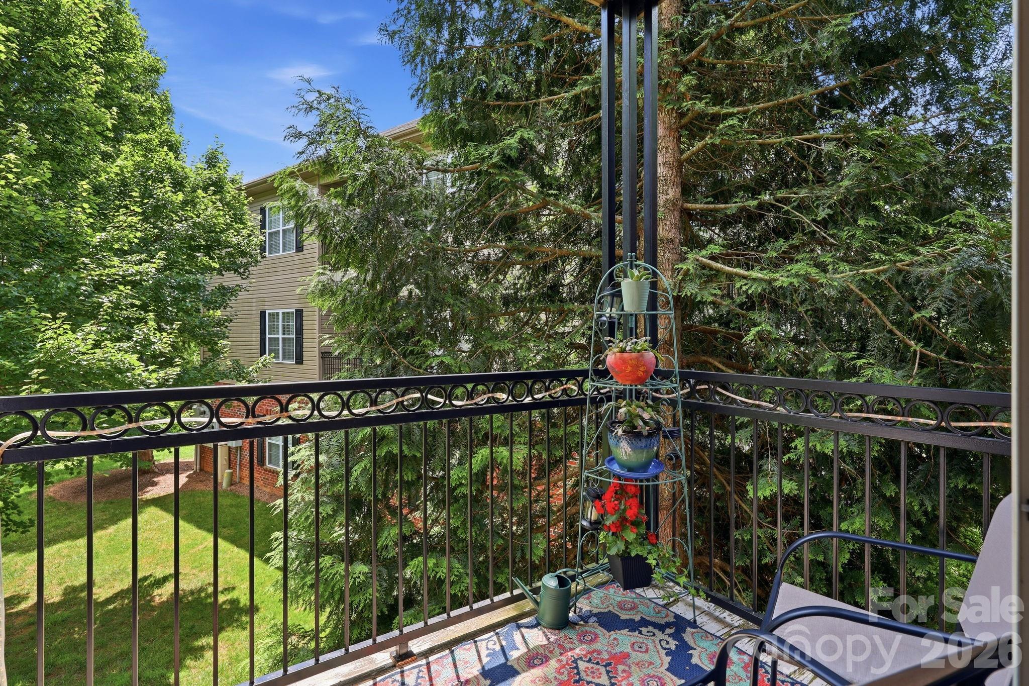 528 Appeldoorn Circle — Asheville