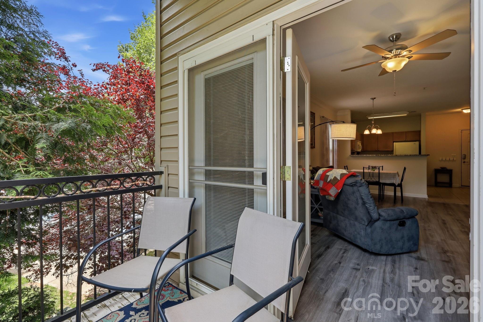 528 Appeldoorn Circle — Asheville