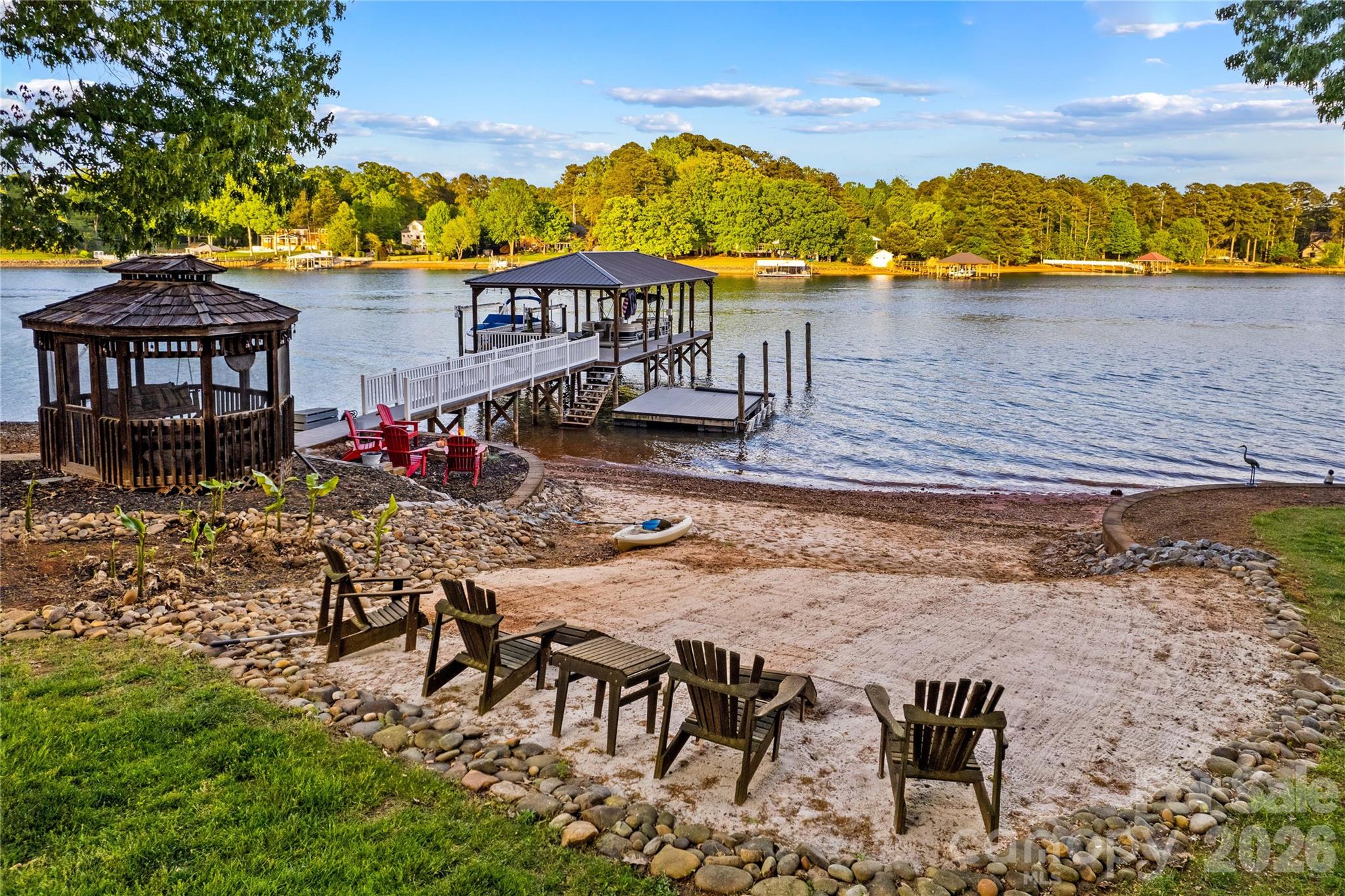785 Kemp Road — Mooresville