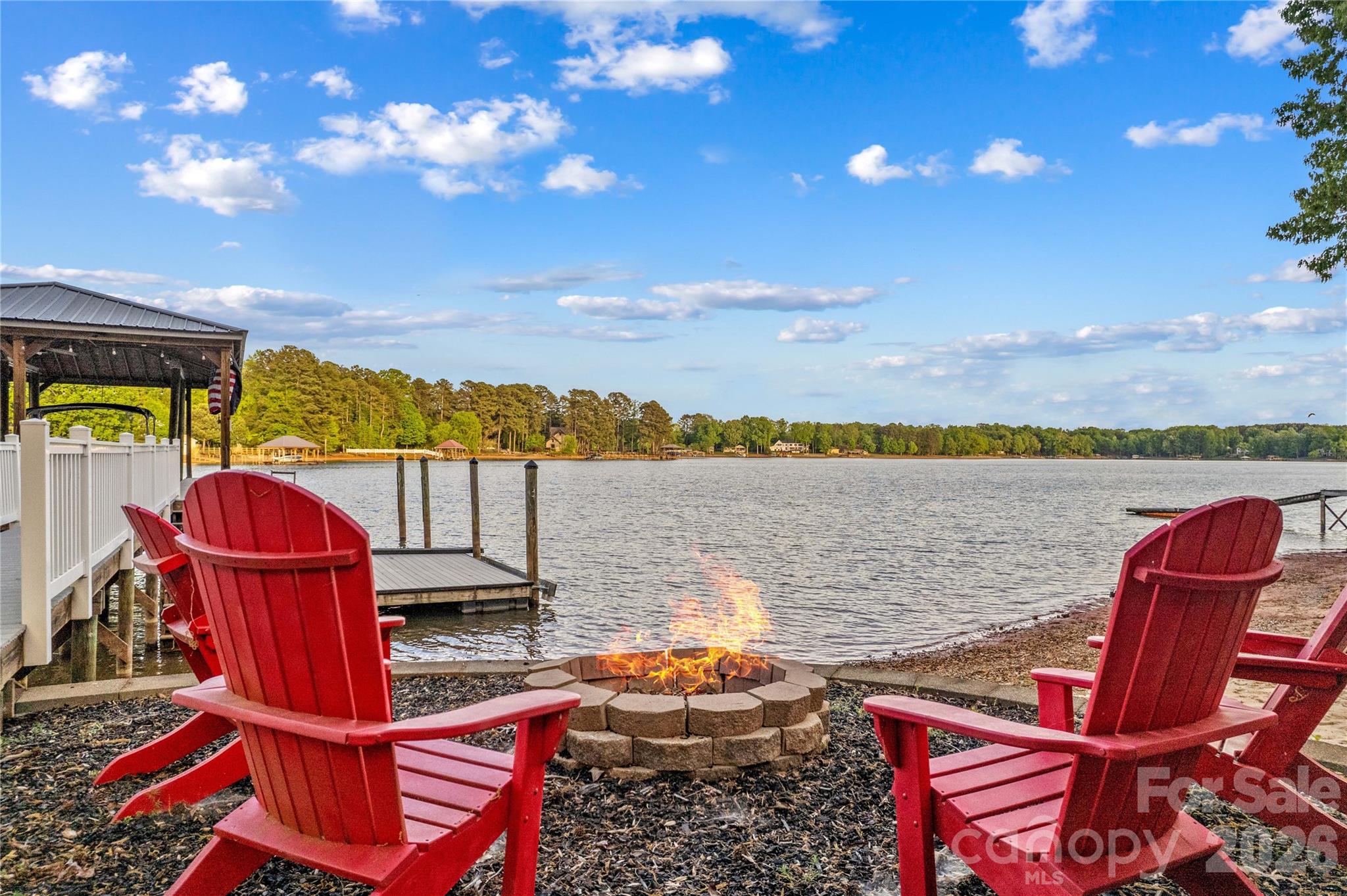 785 Kemp Road — Mooresville