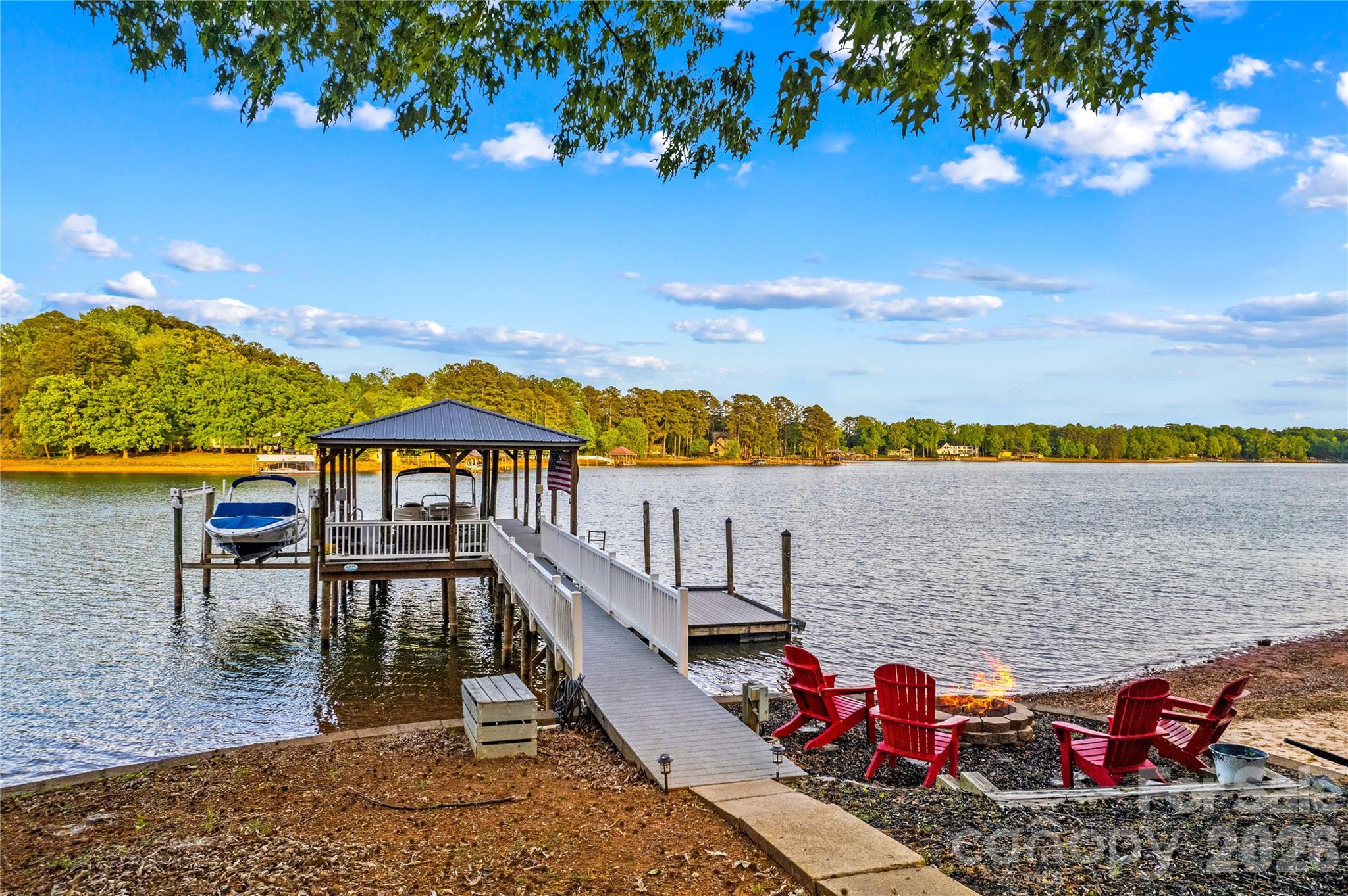 785 Kemp Road — Mooresville
