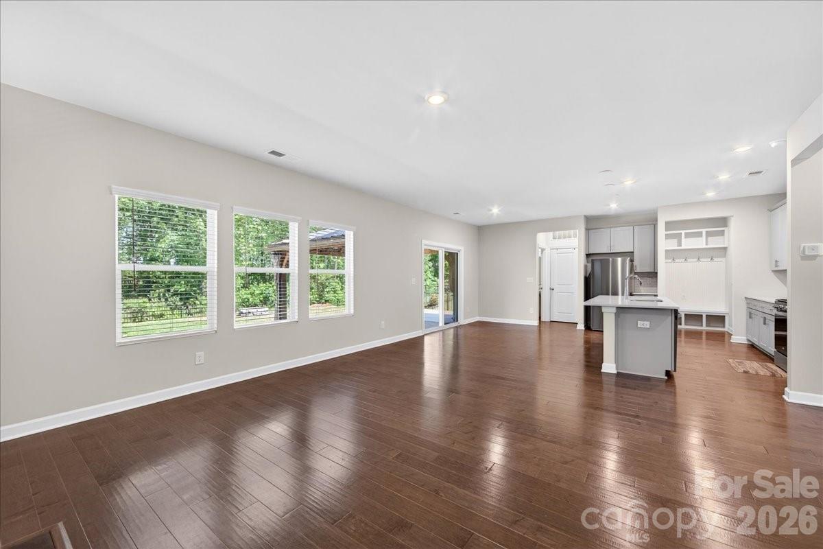 1220 Gossamer Hill Drive — Belmont