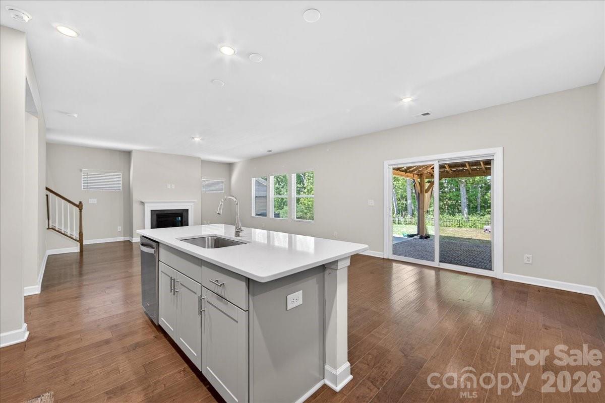 1220 Gossamer Hill Drive — Belmont