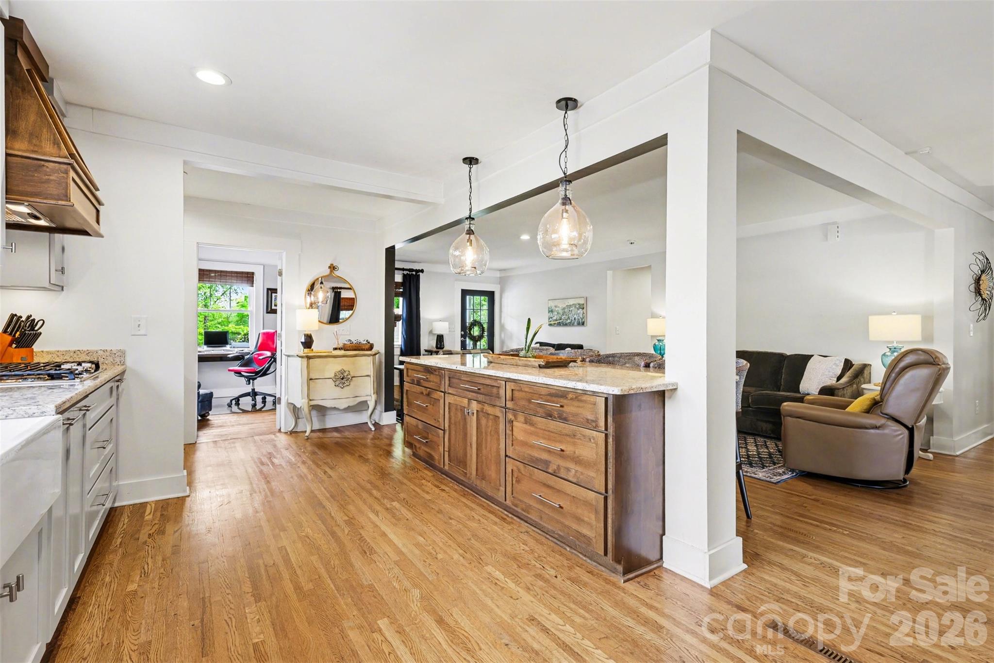 107 Peachtree Street — Belmont