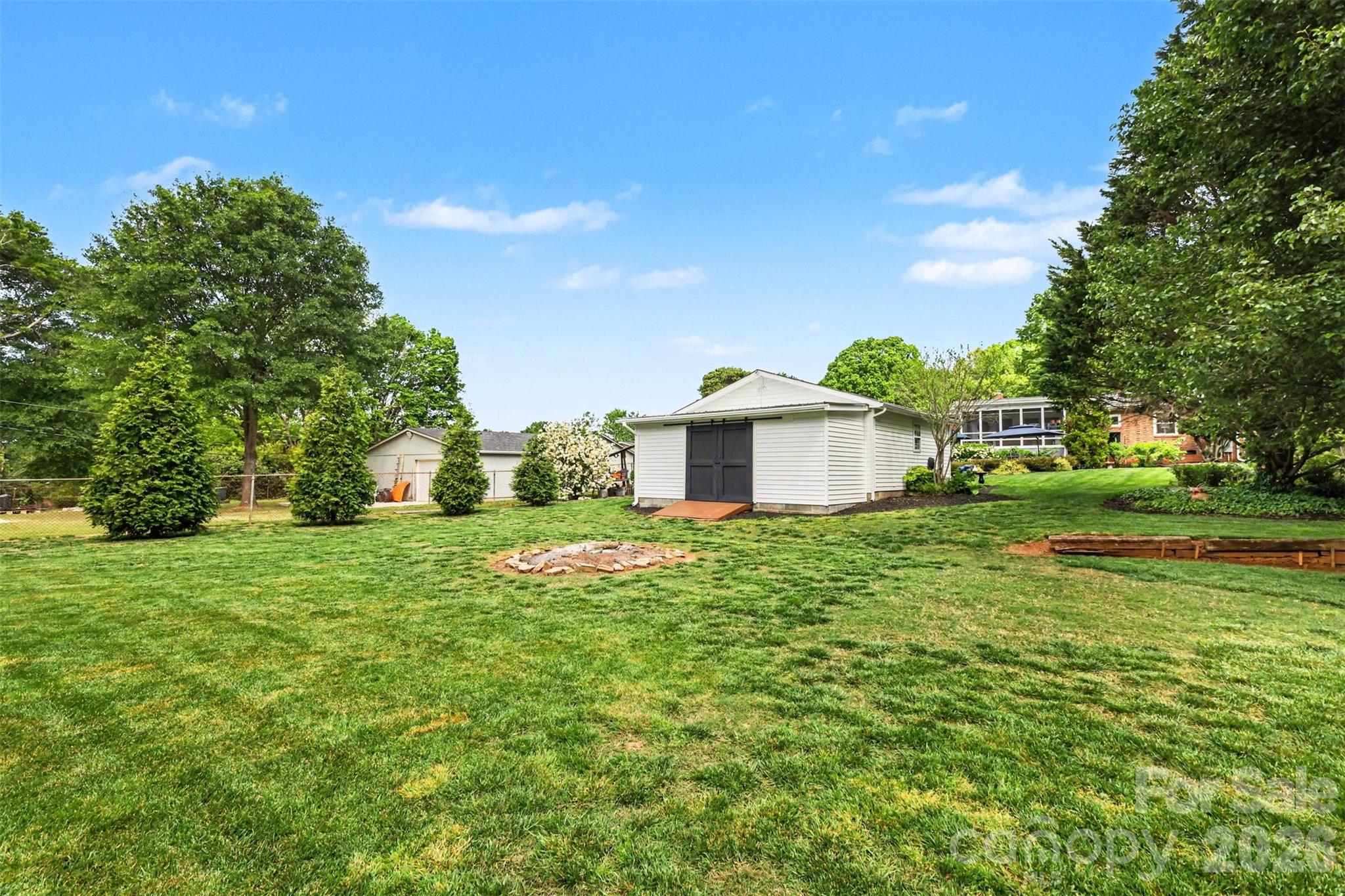 107 Peachtree Street — Belmont