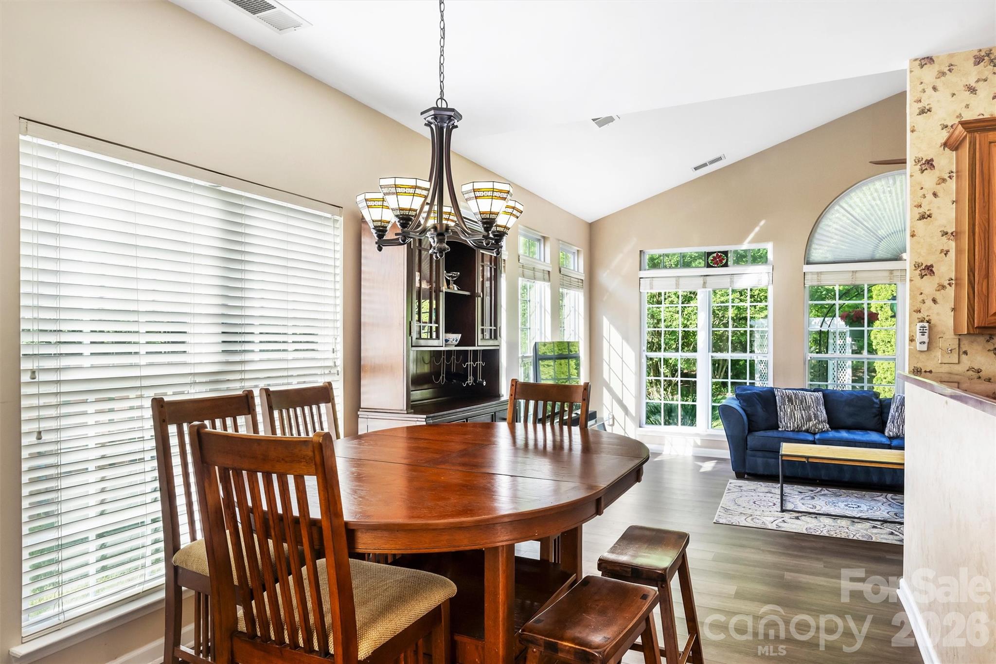 1830 Chinchester Lane — Charlotte