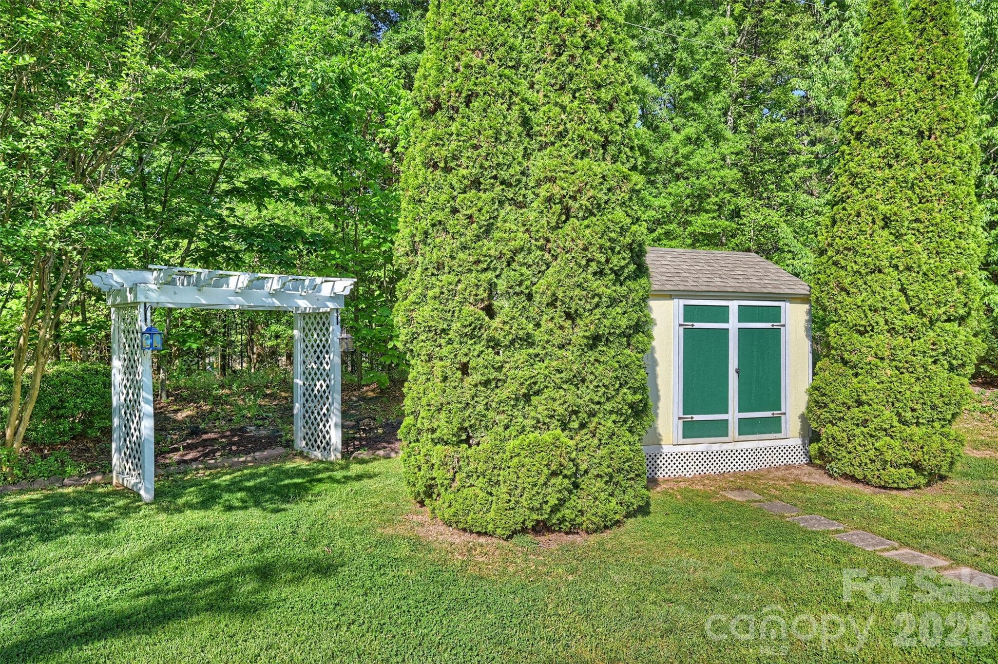 1830 Chinchester Lane — Charlotte