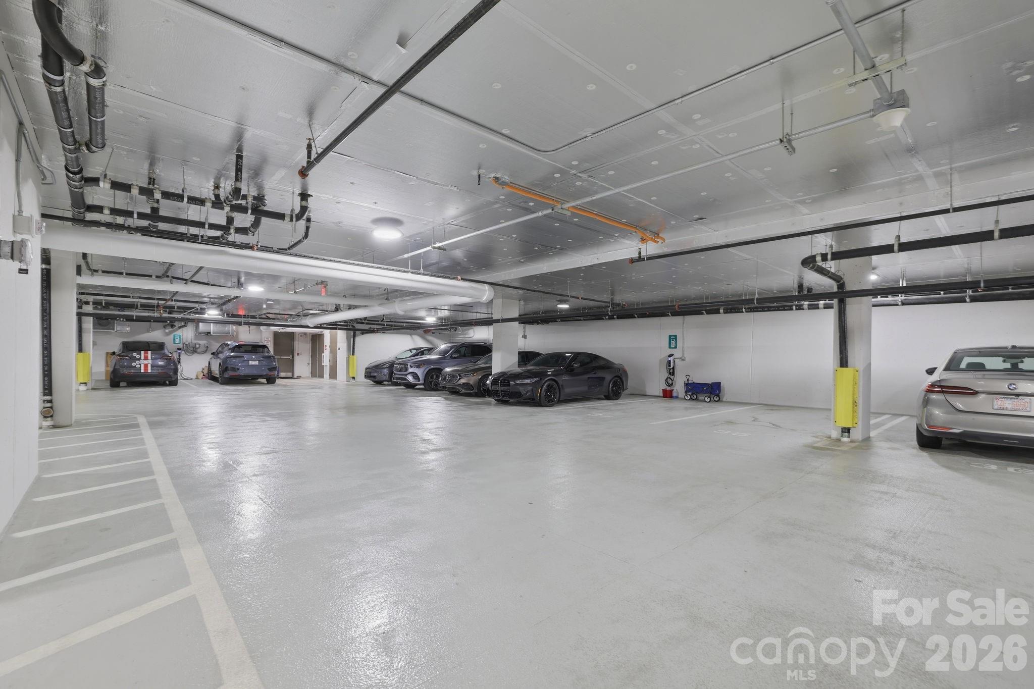 130 Cherokee Road #406 — Charlotte