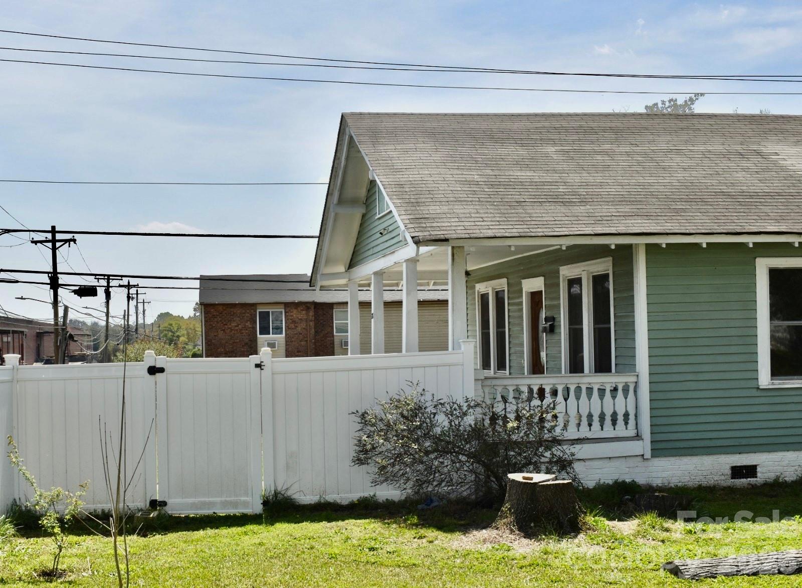 218 Mcbrayer Street — Shelby