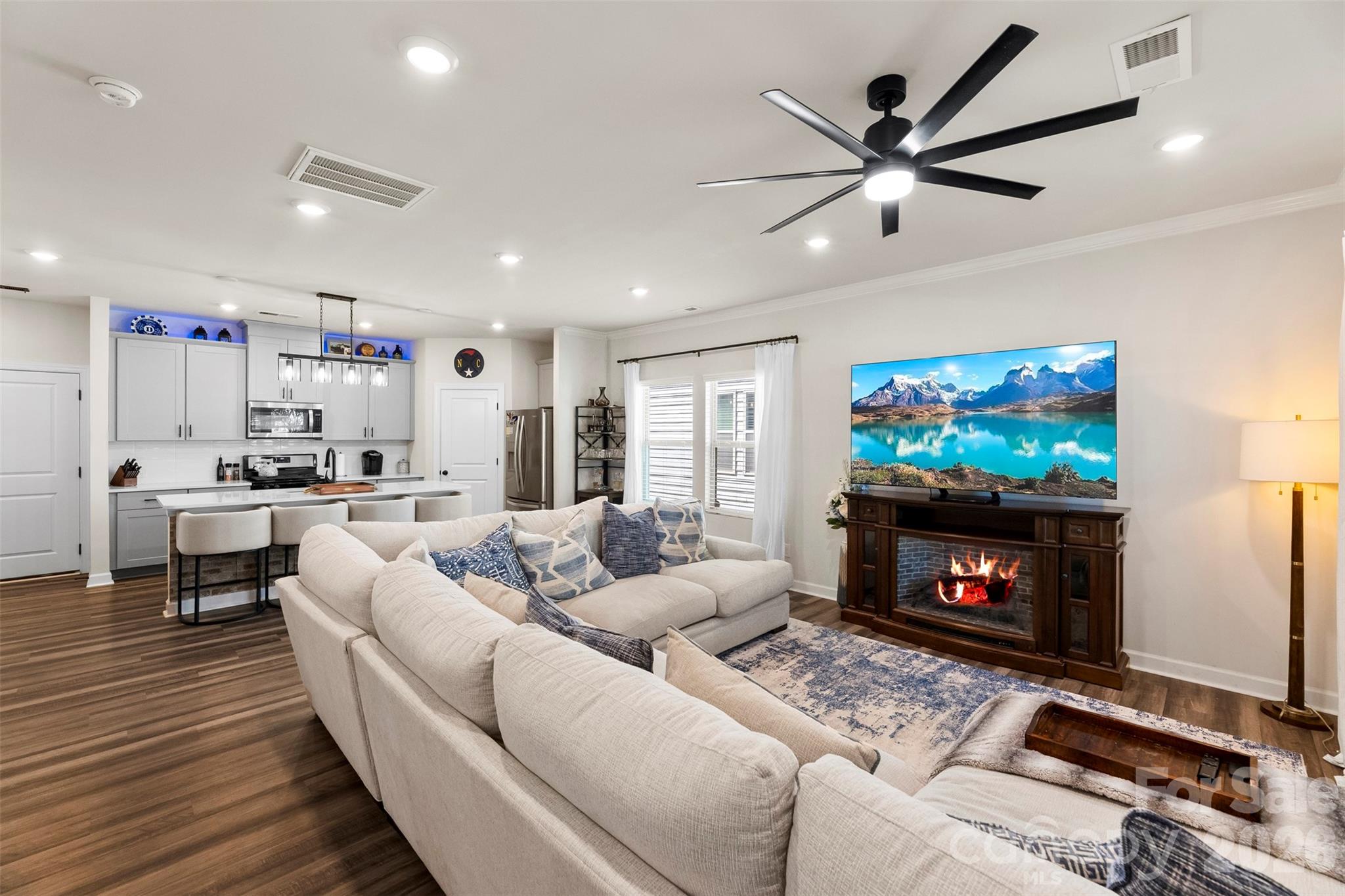 11951 Old Statesville Road — Huntersville