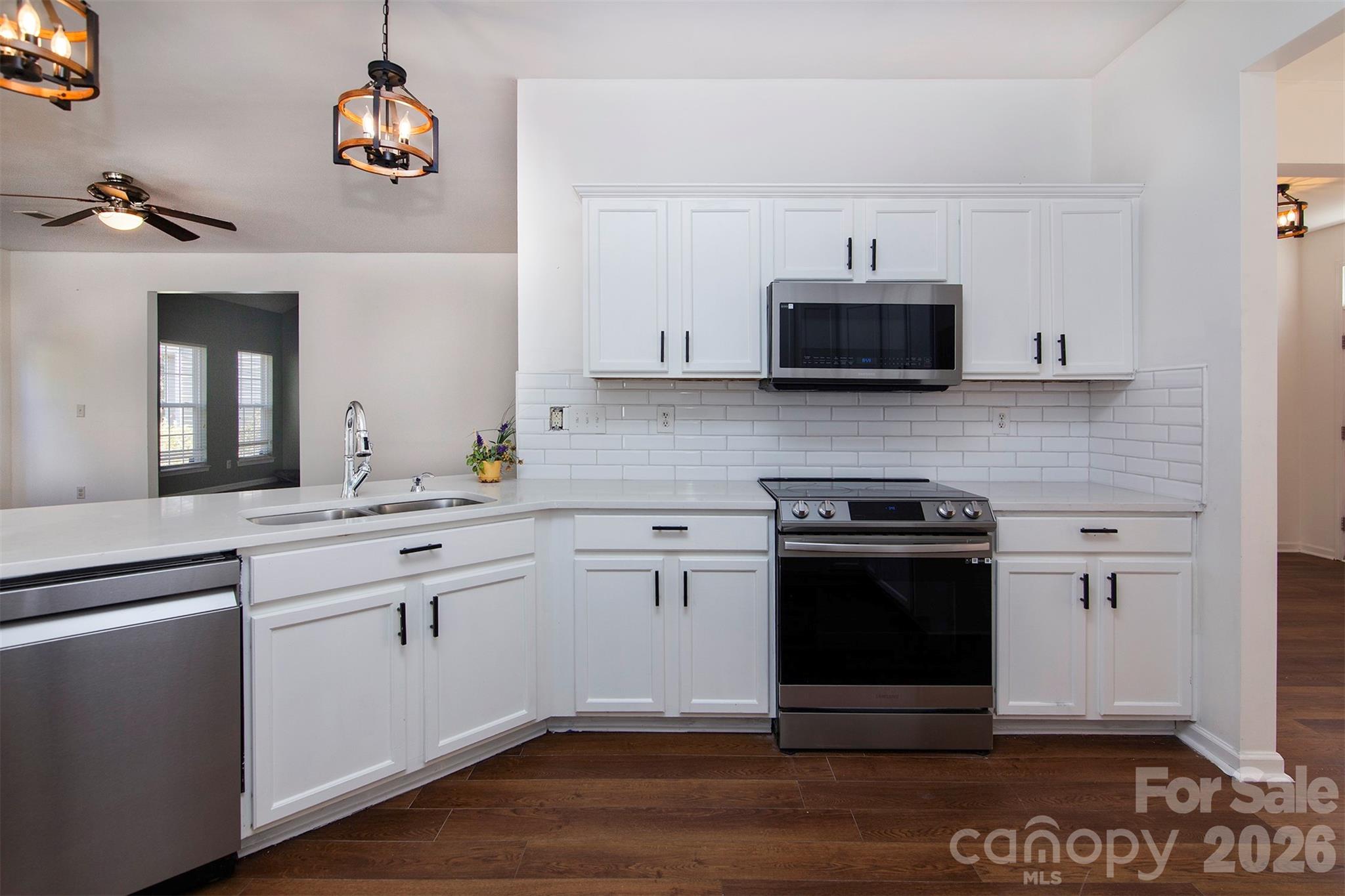 1002 Canopy Drive — Indian Trail