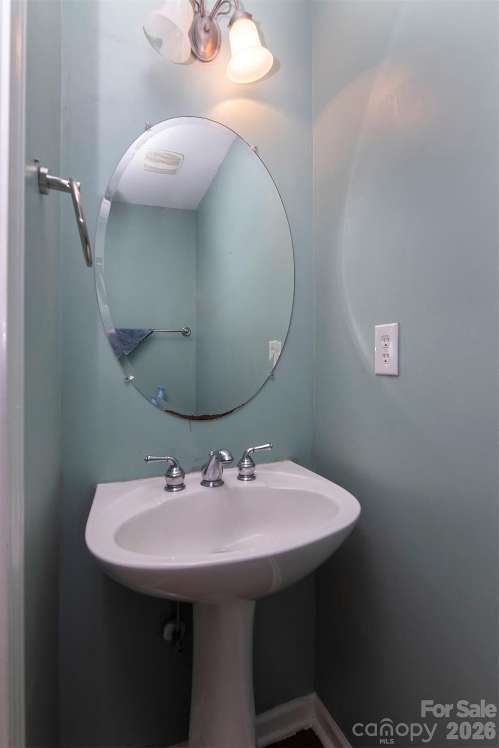 1002 Canopy Drive — Indian Trail