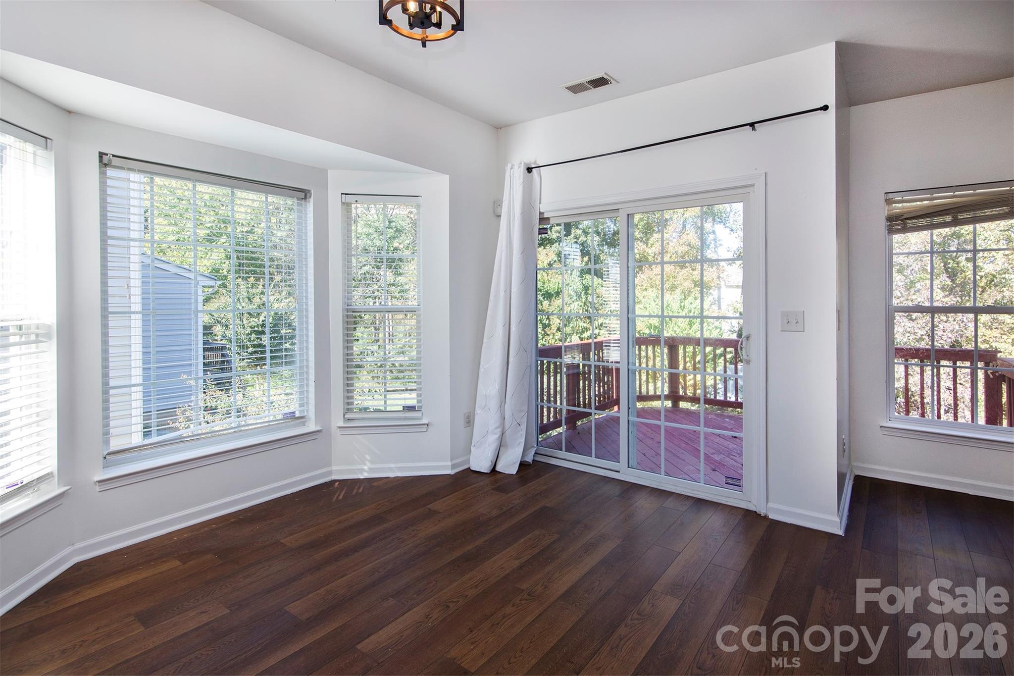 1002 Canopy Drive — Indian Trail