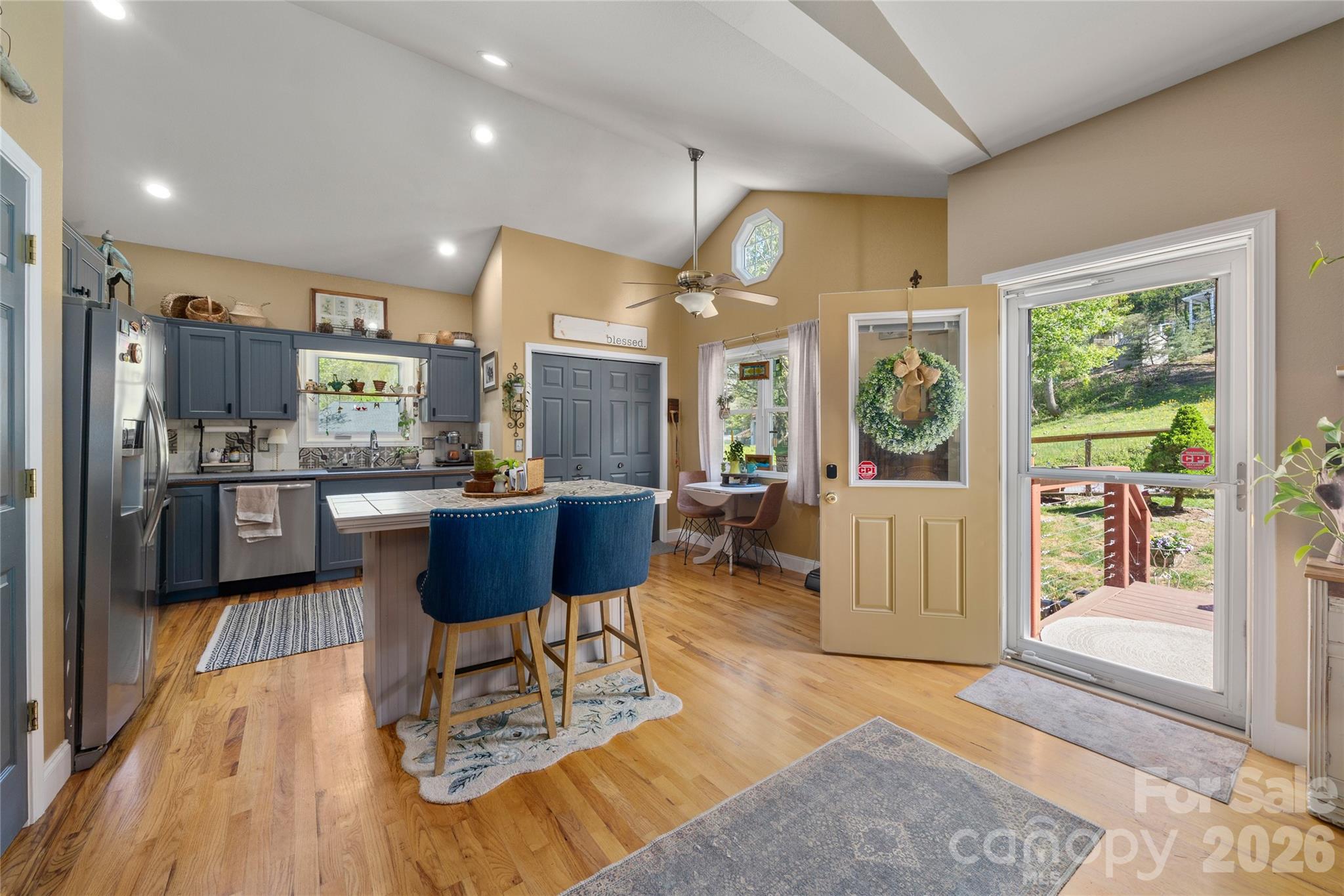 40 Whipoorwill Way — Waynesville