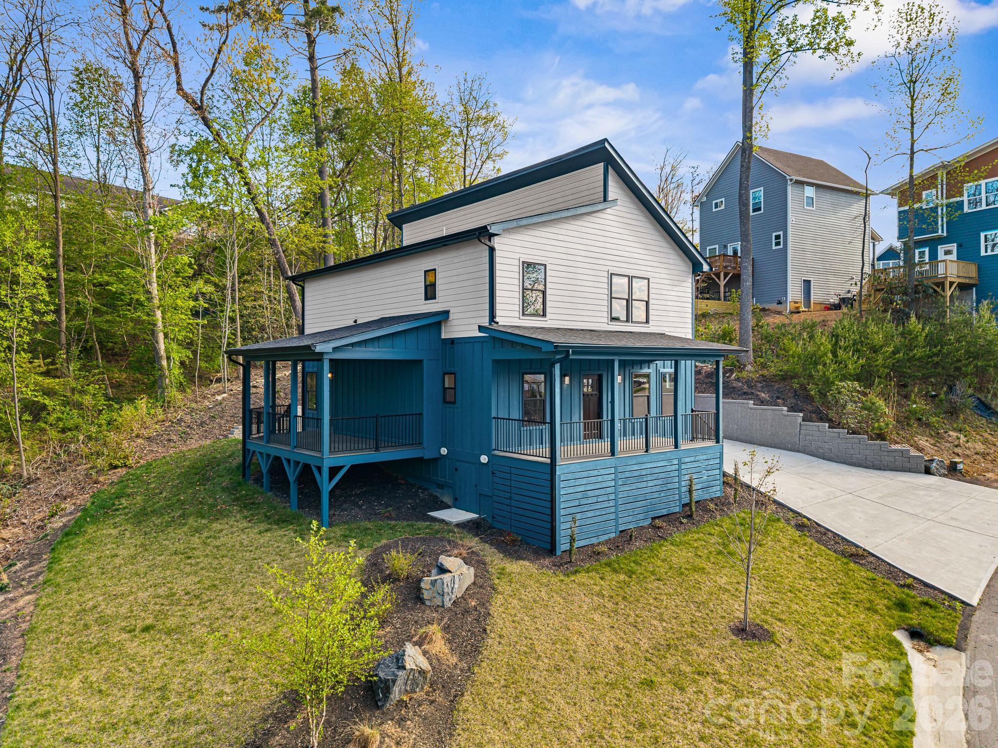 18 Winterhawk Drive — Arden
