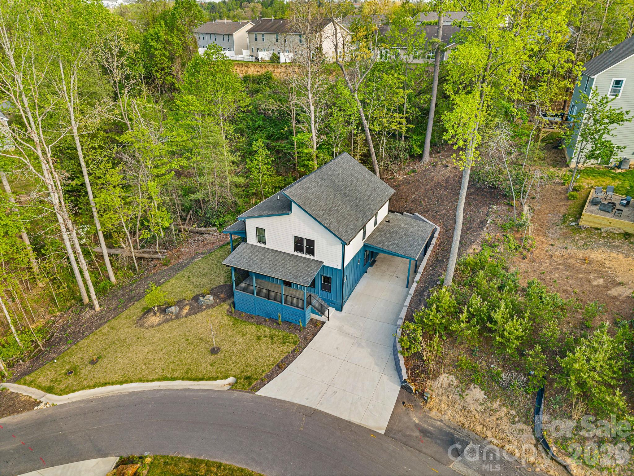 18 Winterhawk Drive — Arden