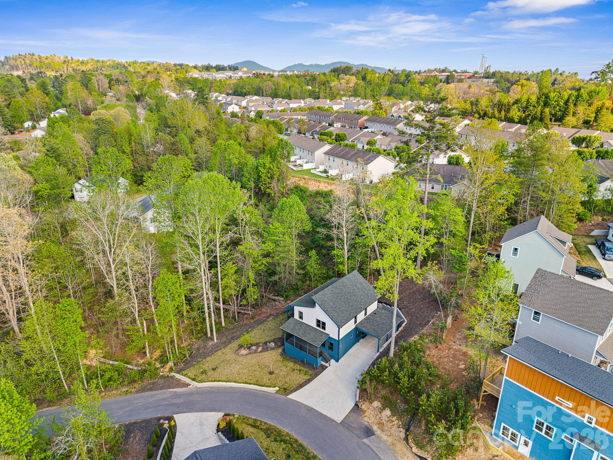 18 Winterhawk Drive — Arden