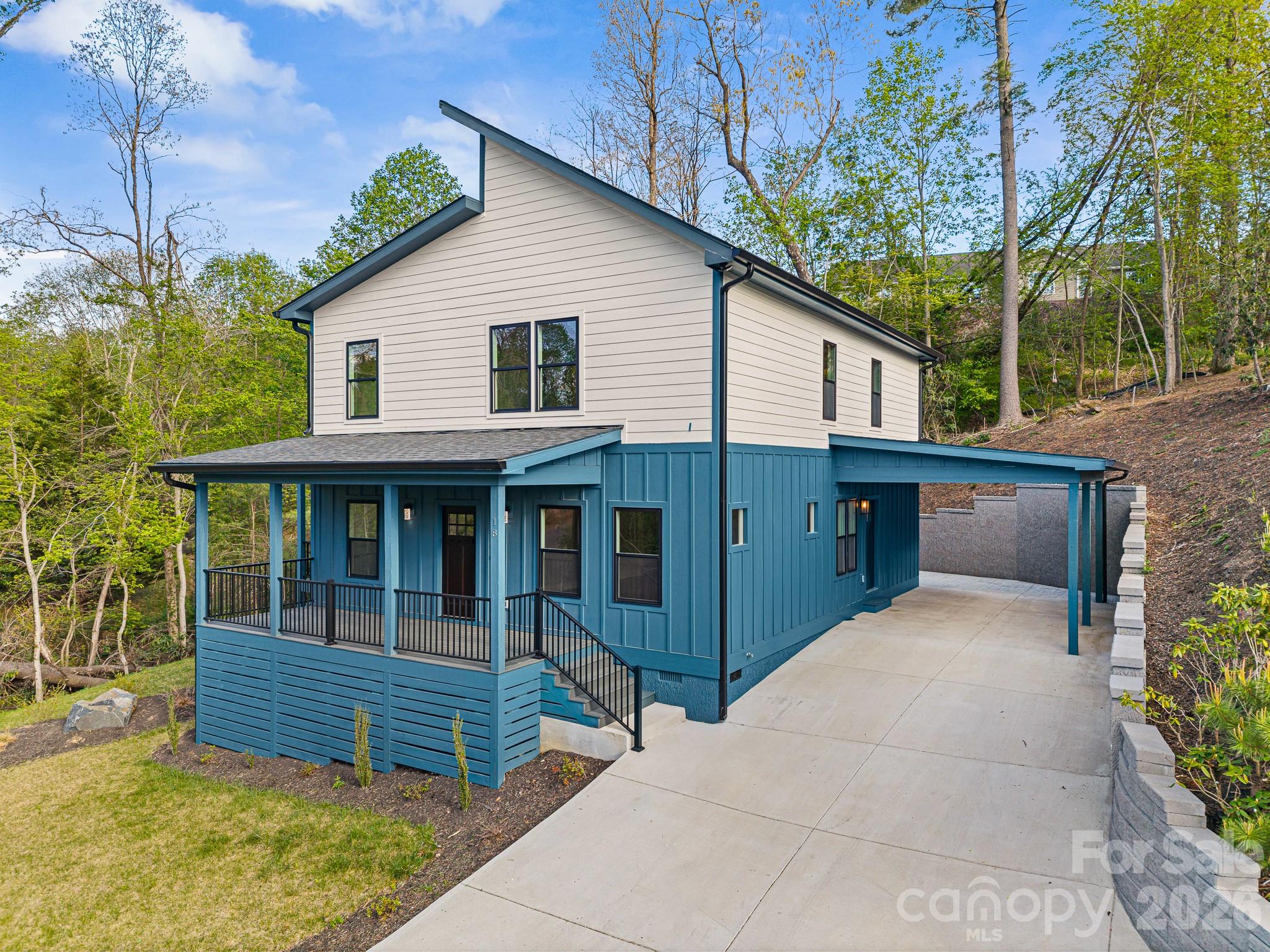 18 Winterhawk Drive — Arden