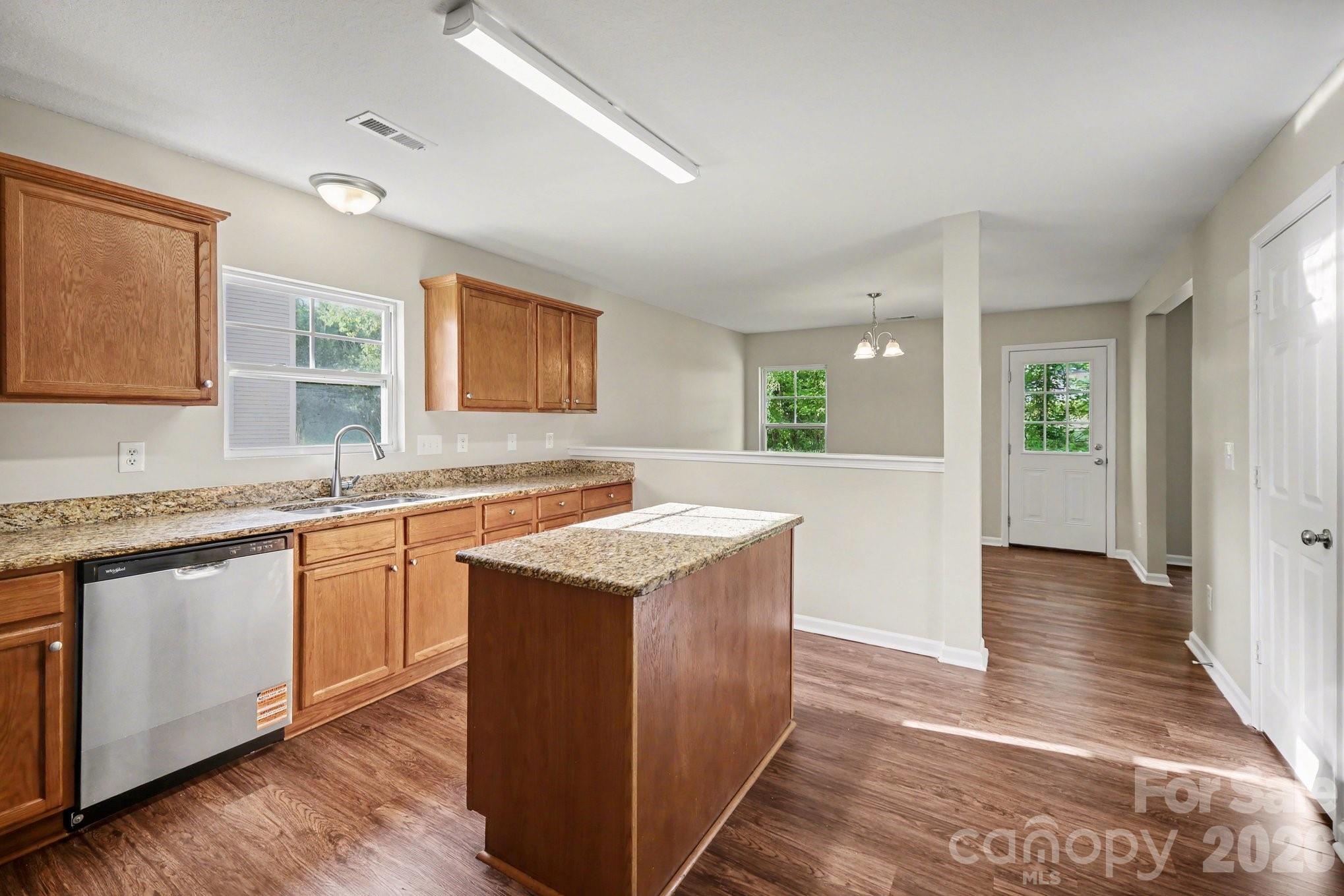2021 Sonoma Valley Drive — Charlotte