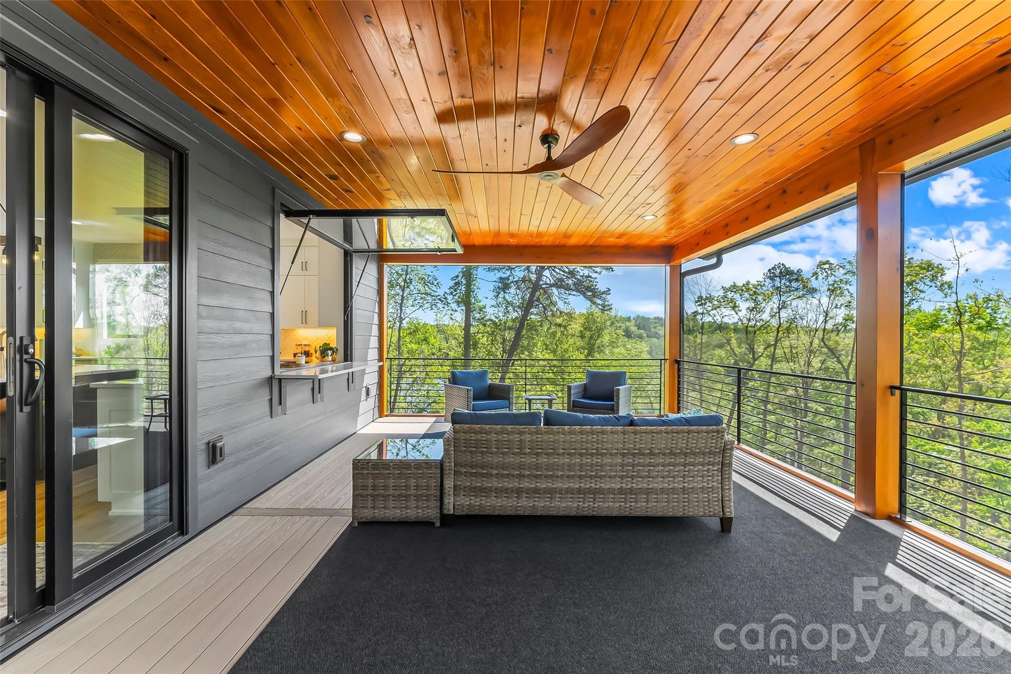 1503 Black Forest Drive — Marion