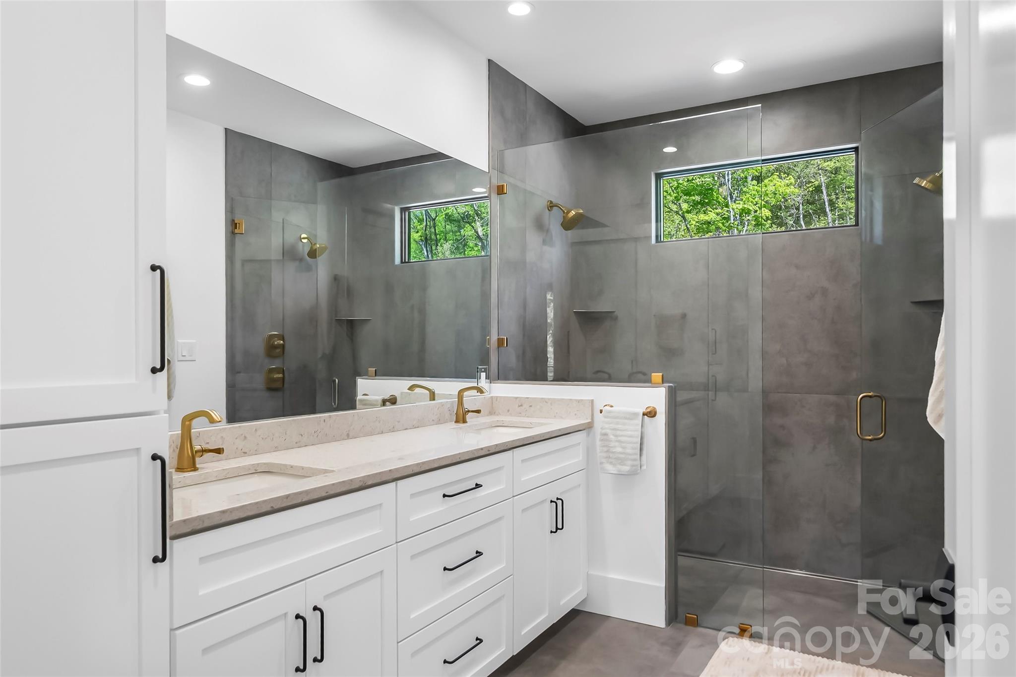 1503 Black Forest Drive — Marion
