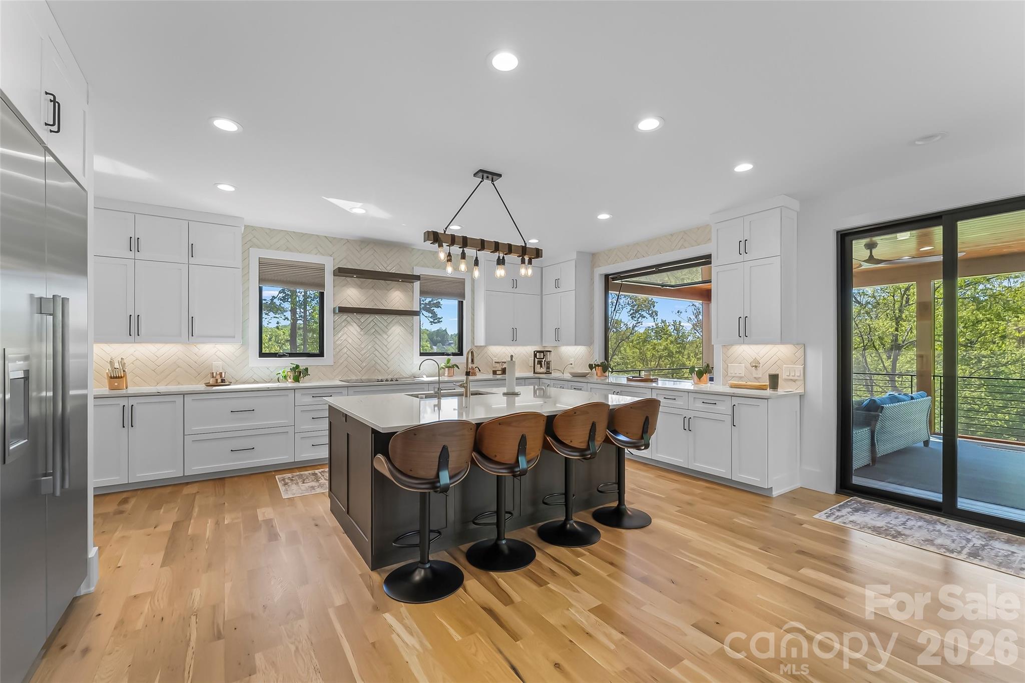 1503 Black Forest Drive — Marion